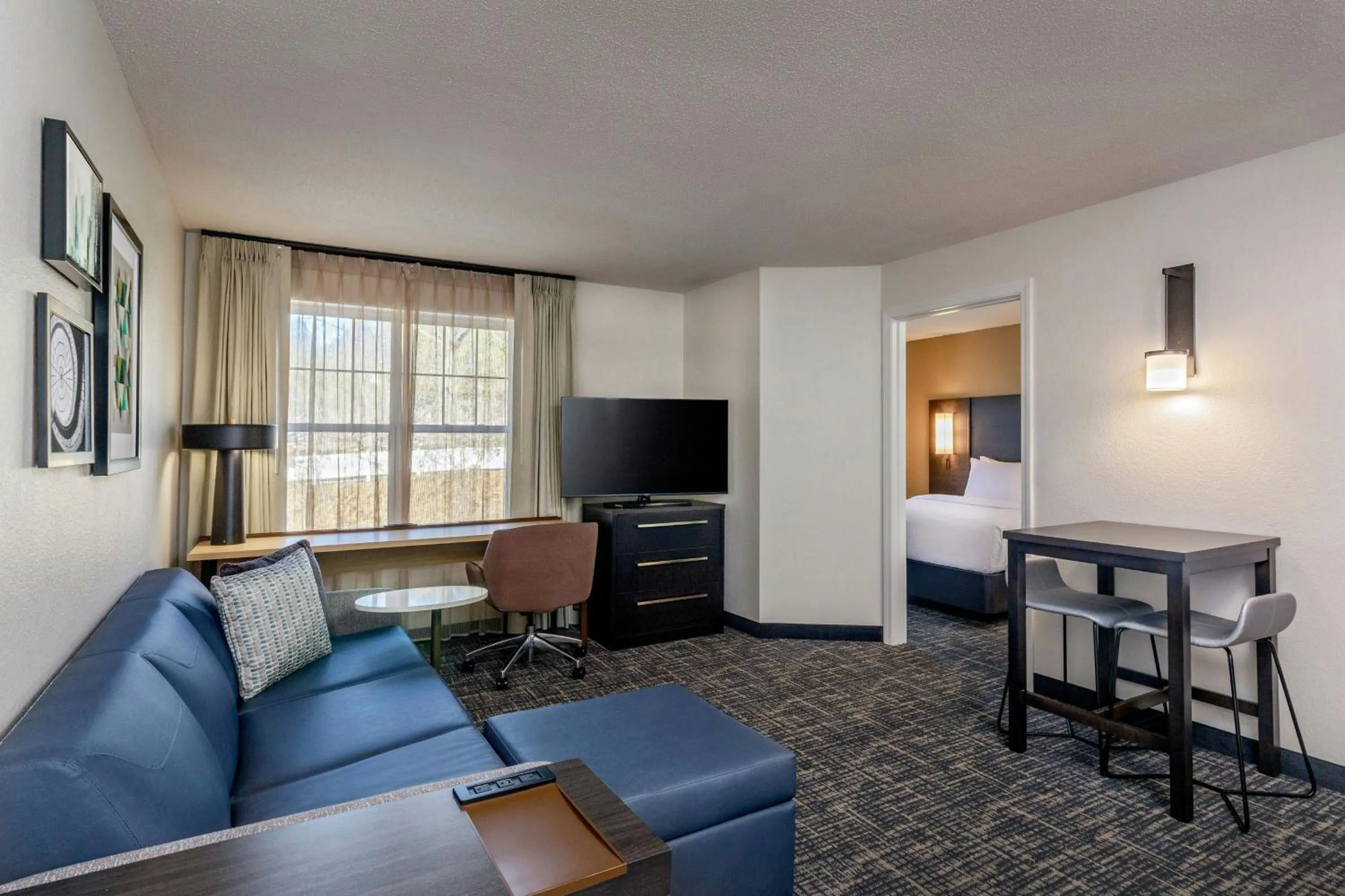 Living room in Residence Inn Worcester