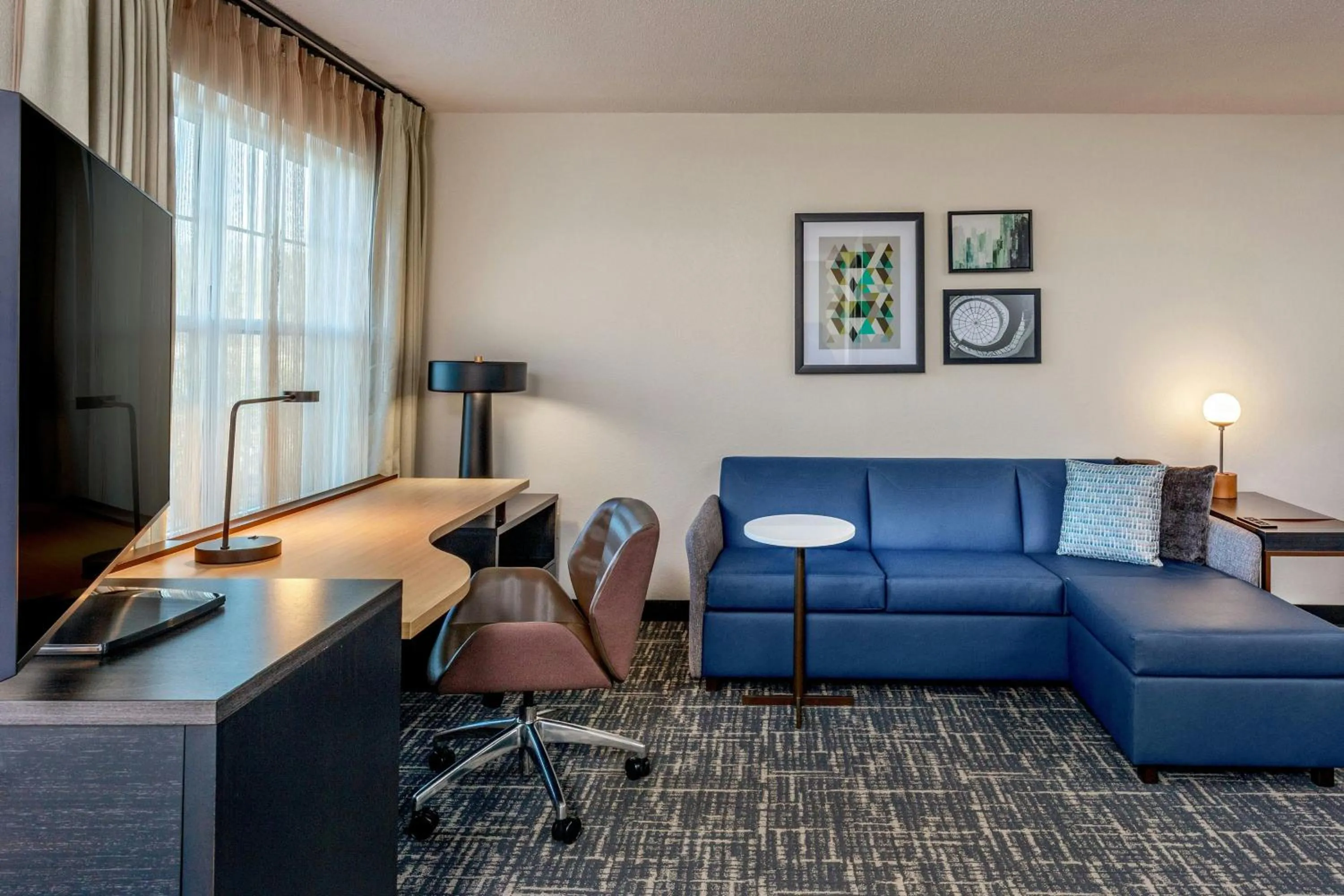 Bedroom in Residence Inn Worcester