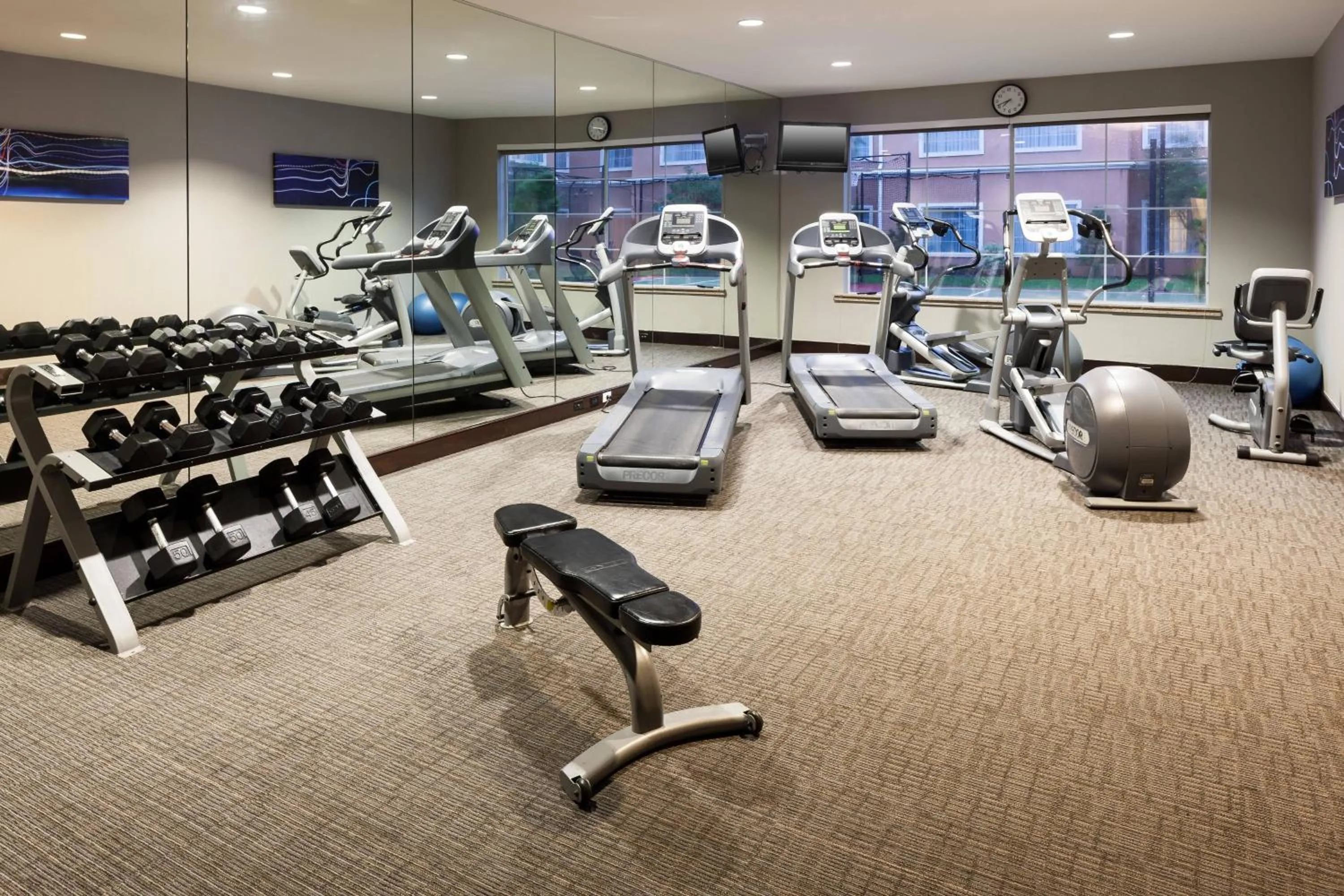 Fitness centre/facilities in Residence Inn Beaumont