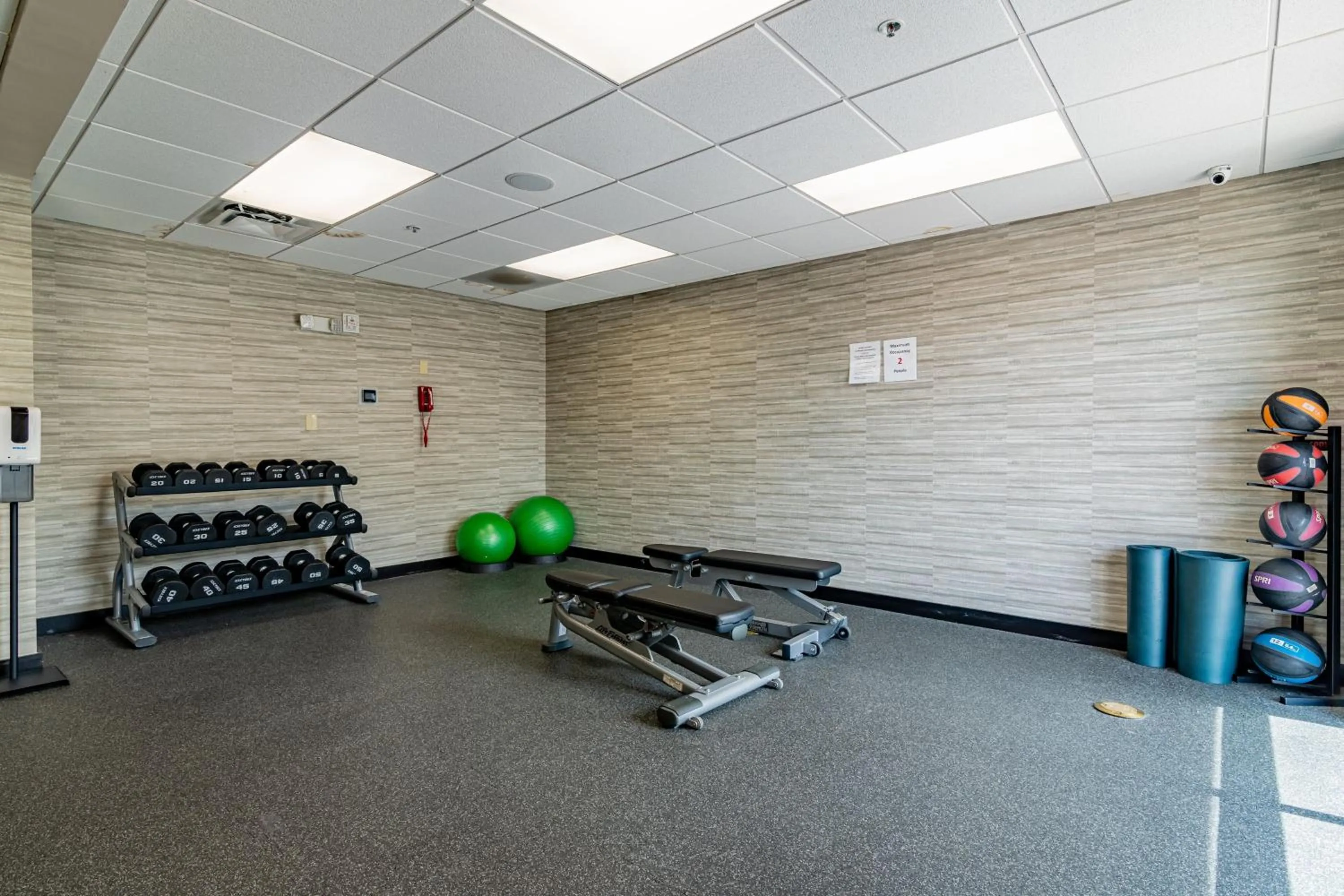 Fitness centre/facilities in Courtyard Brunswick