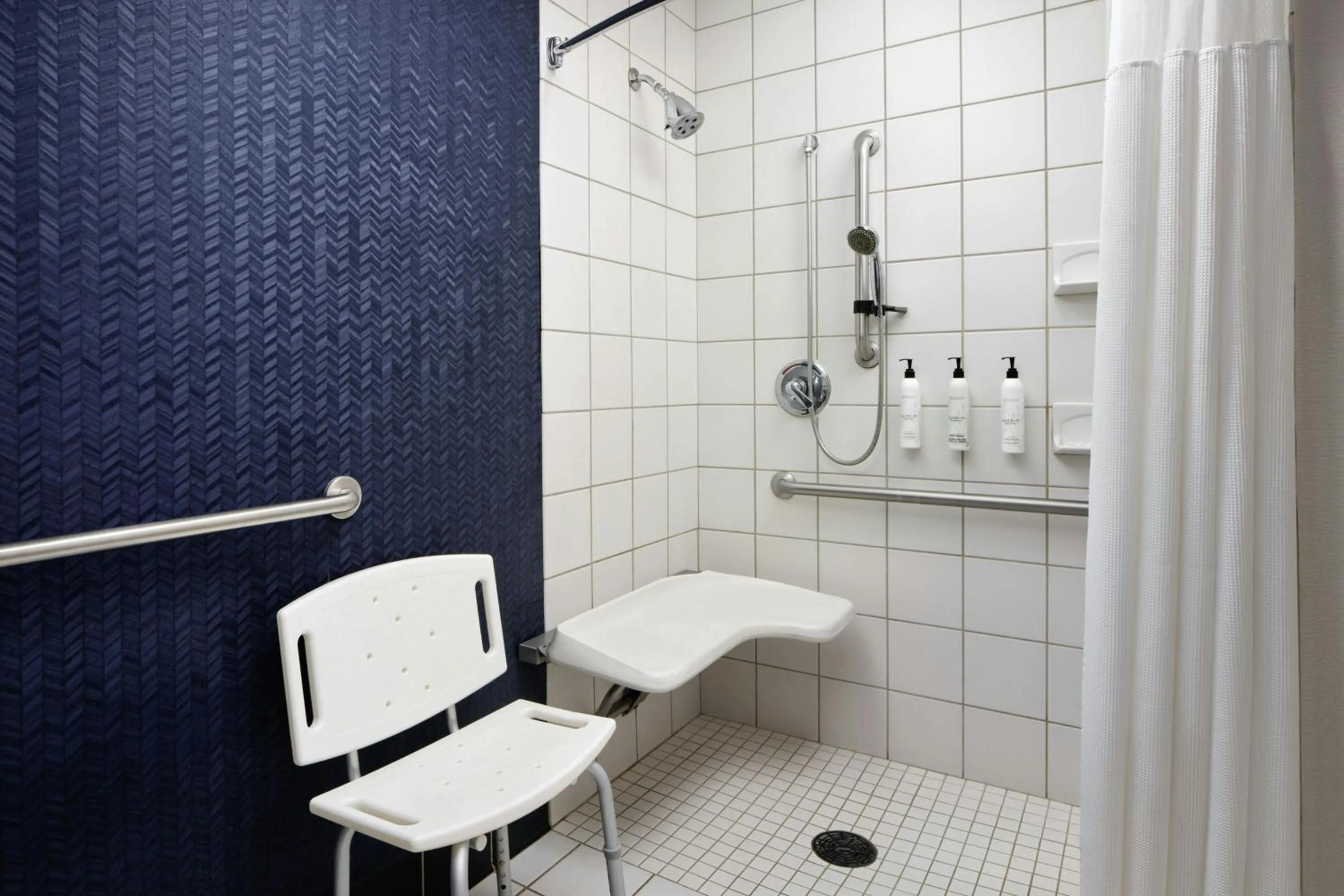 Bathroom in Fairfield Inn Suites Brunswick