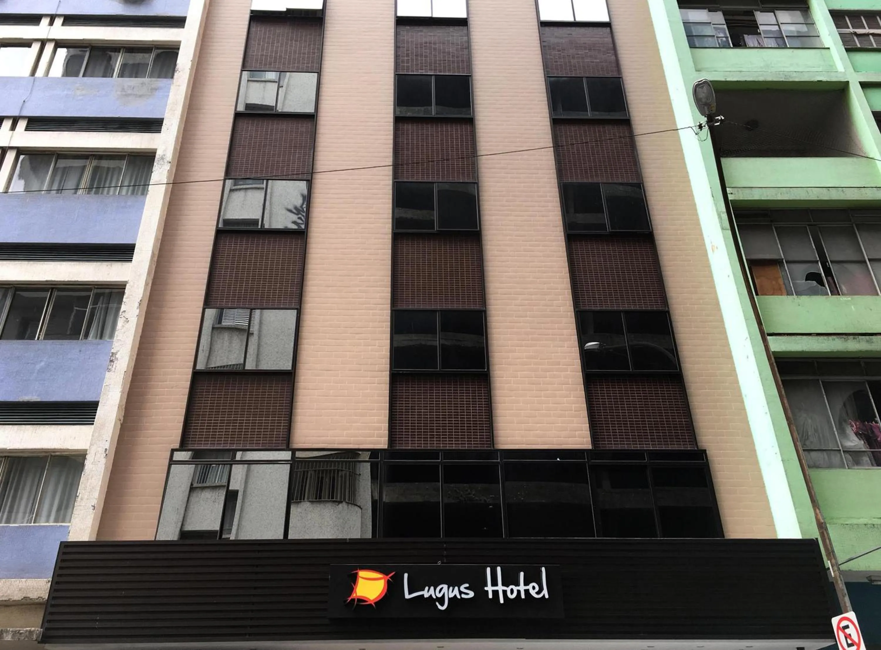 Facade/entrance in Hotel Lugus