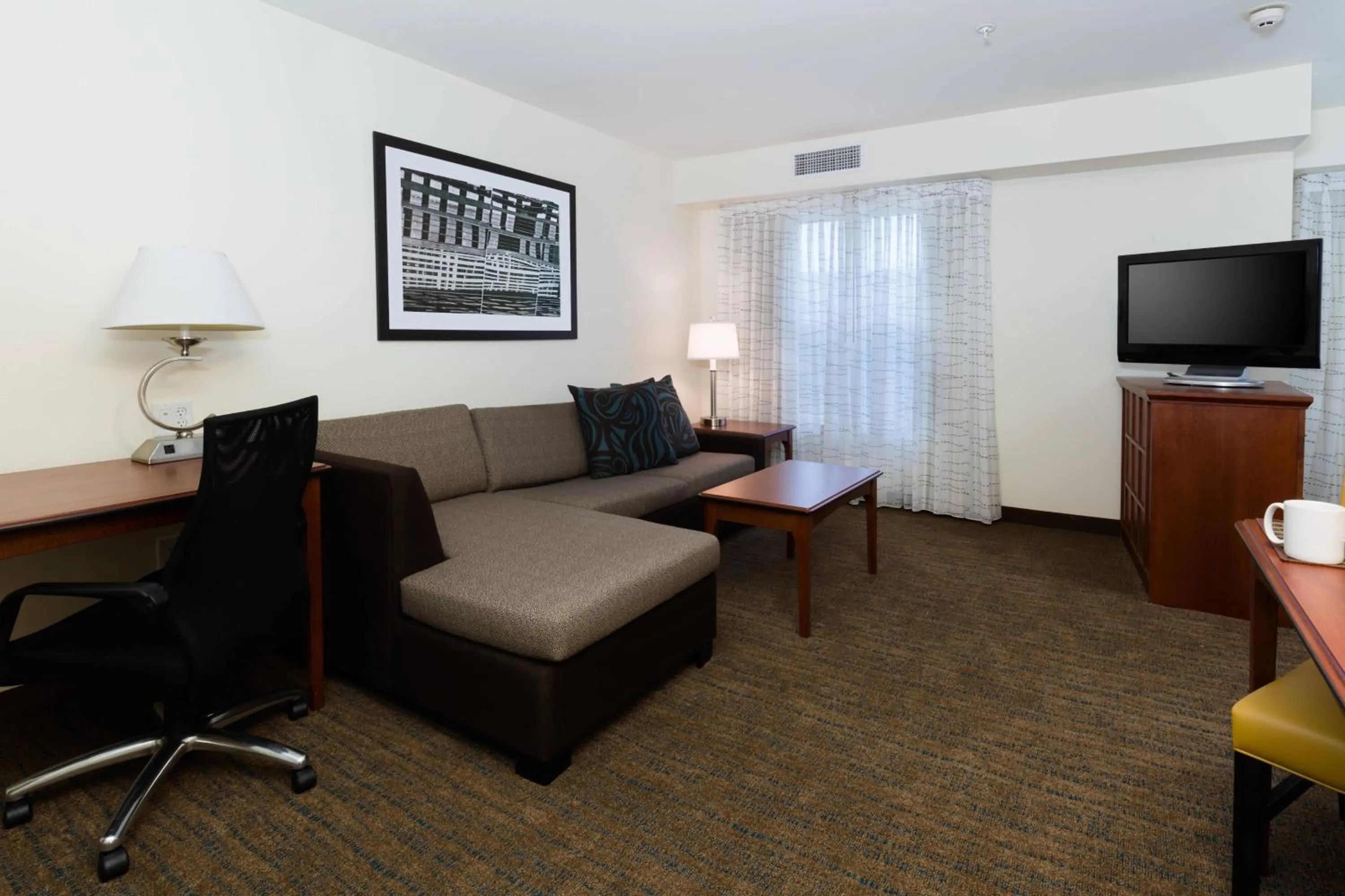 Living room in Residence Inn by Marriott Baton Rouge near LSU
