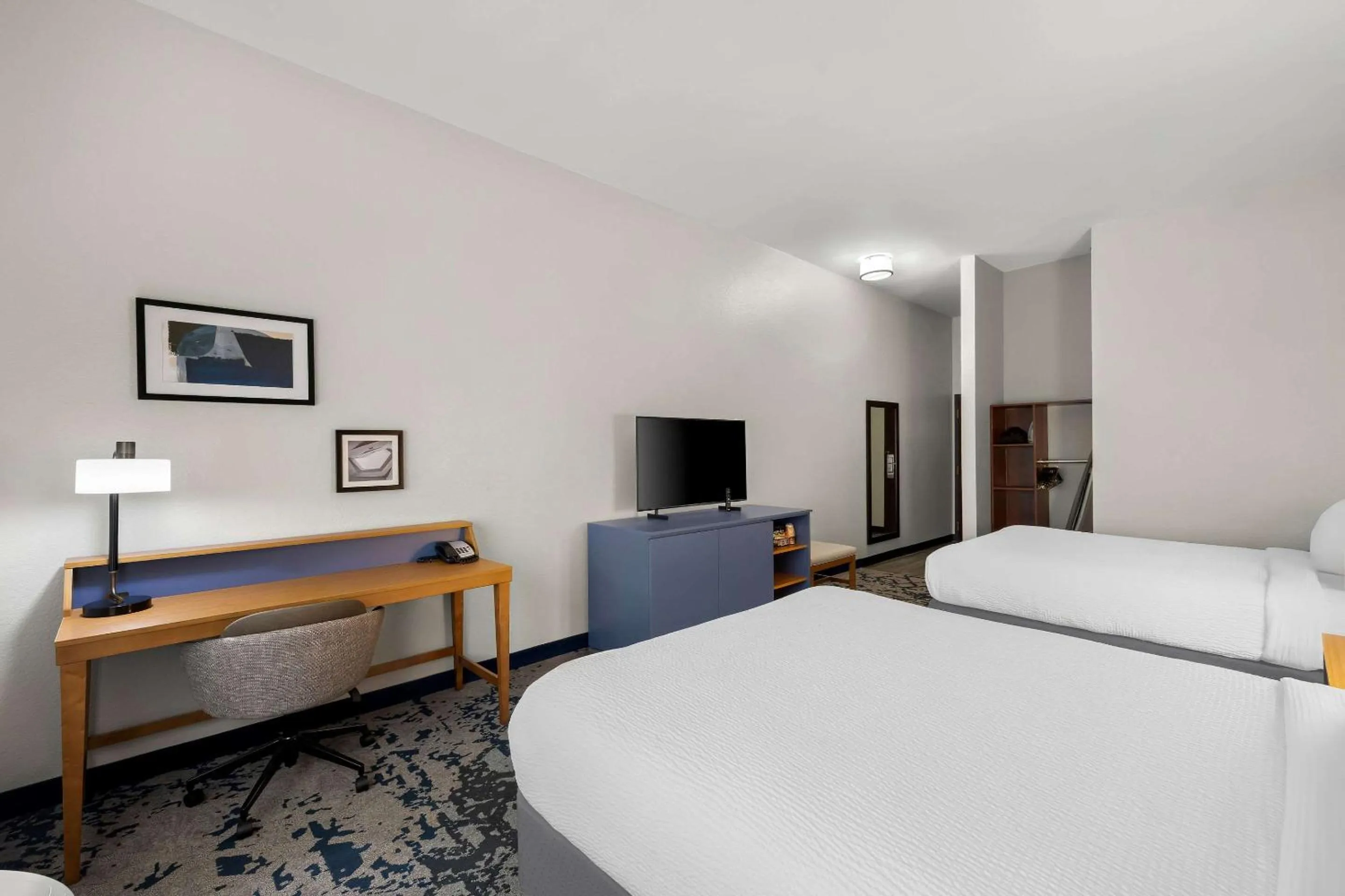 Bedroom, Bed in Country Inn & Suites by Radisson, LSU - Medical Corridor