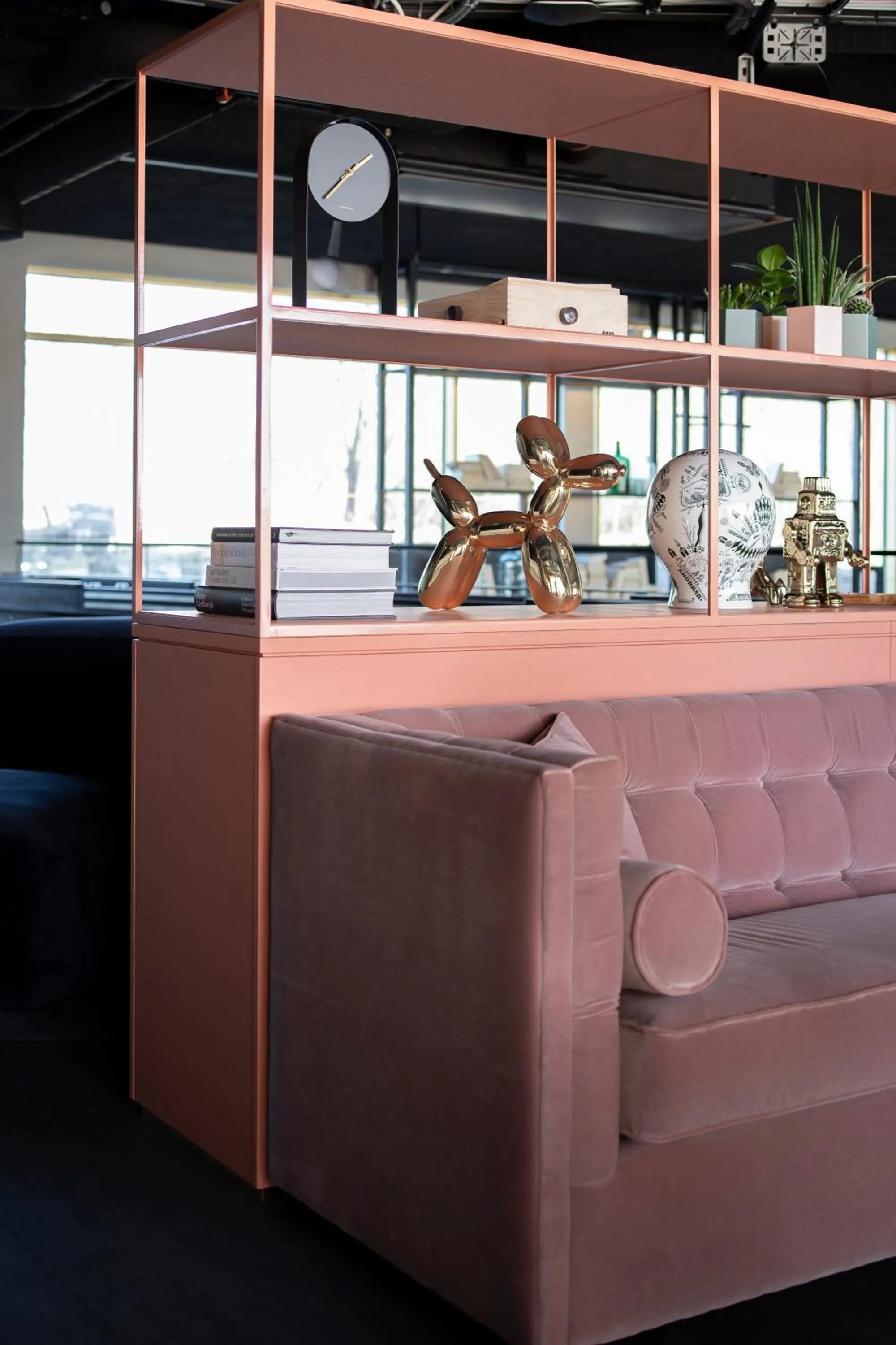 Seating area in Quality Hotel The Box