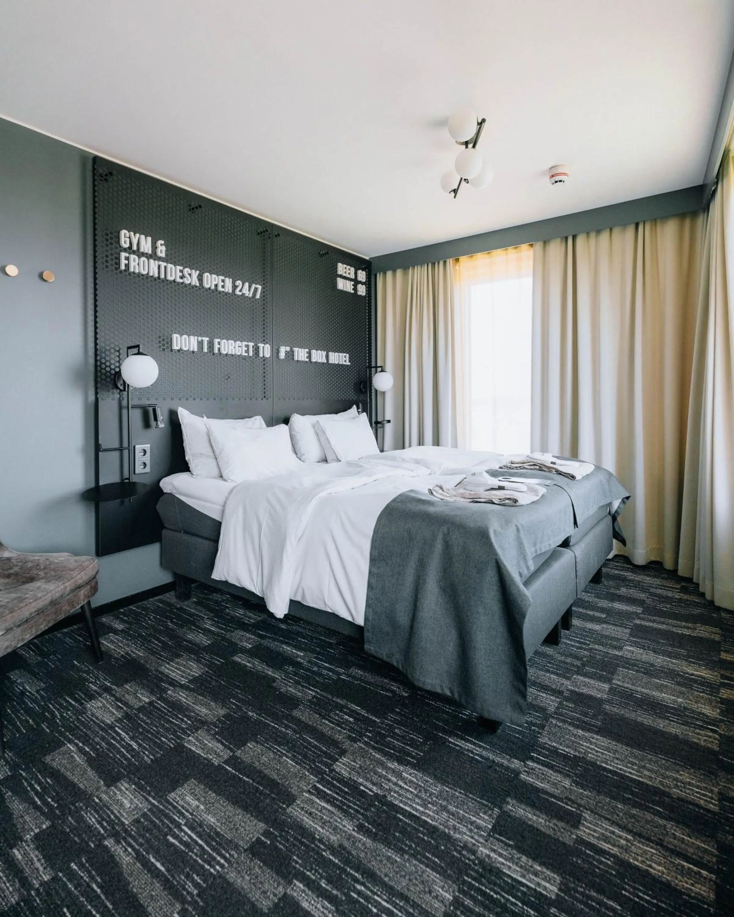 Bed in Quality Hotel The Box