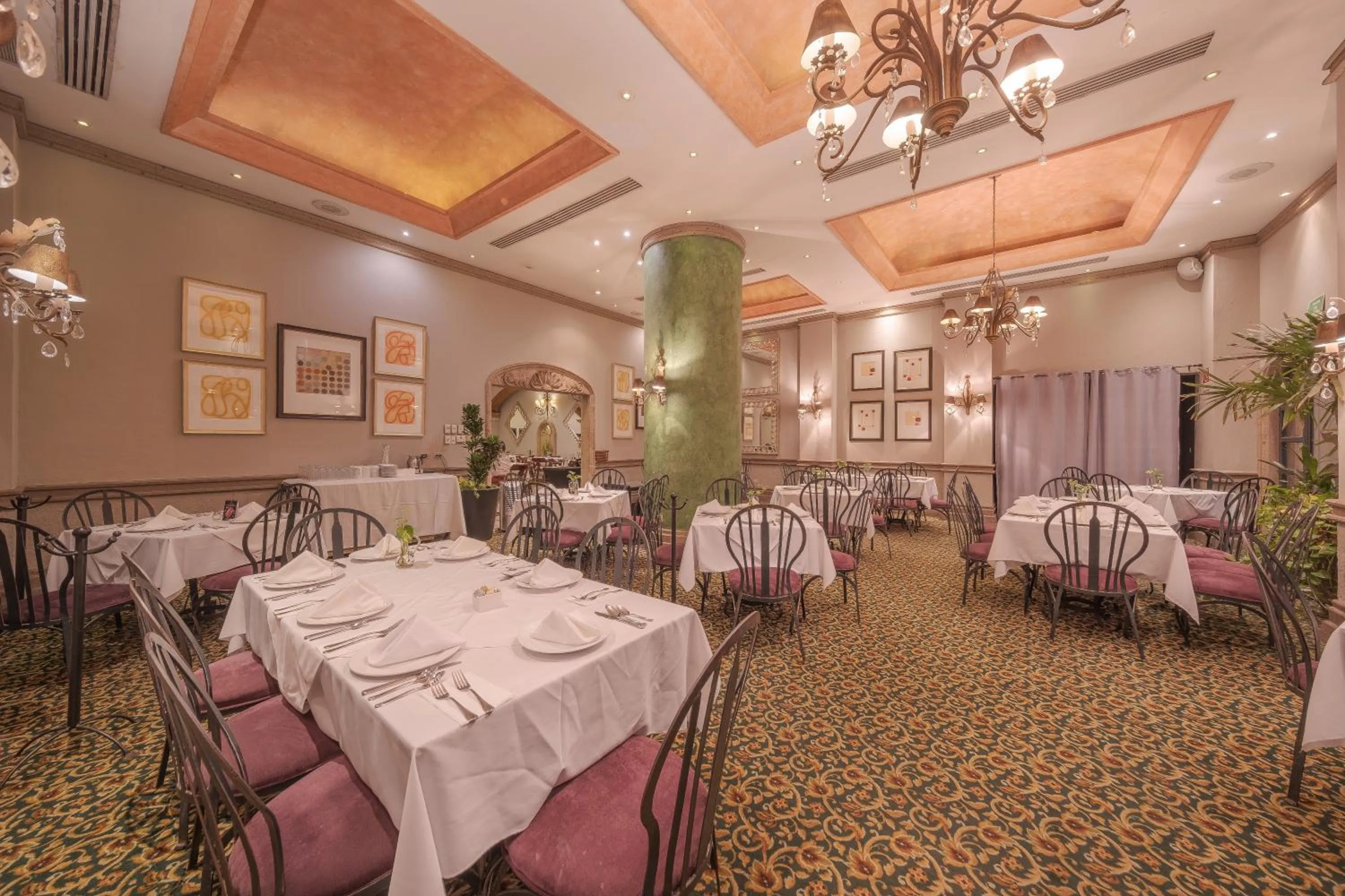 Restaurant/places to eat in Hotel Santa Anita - Balderrama Hotel Collection