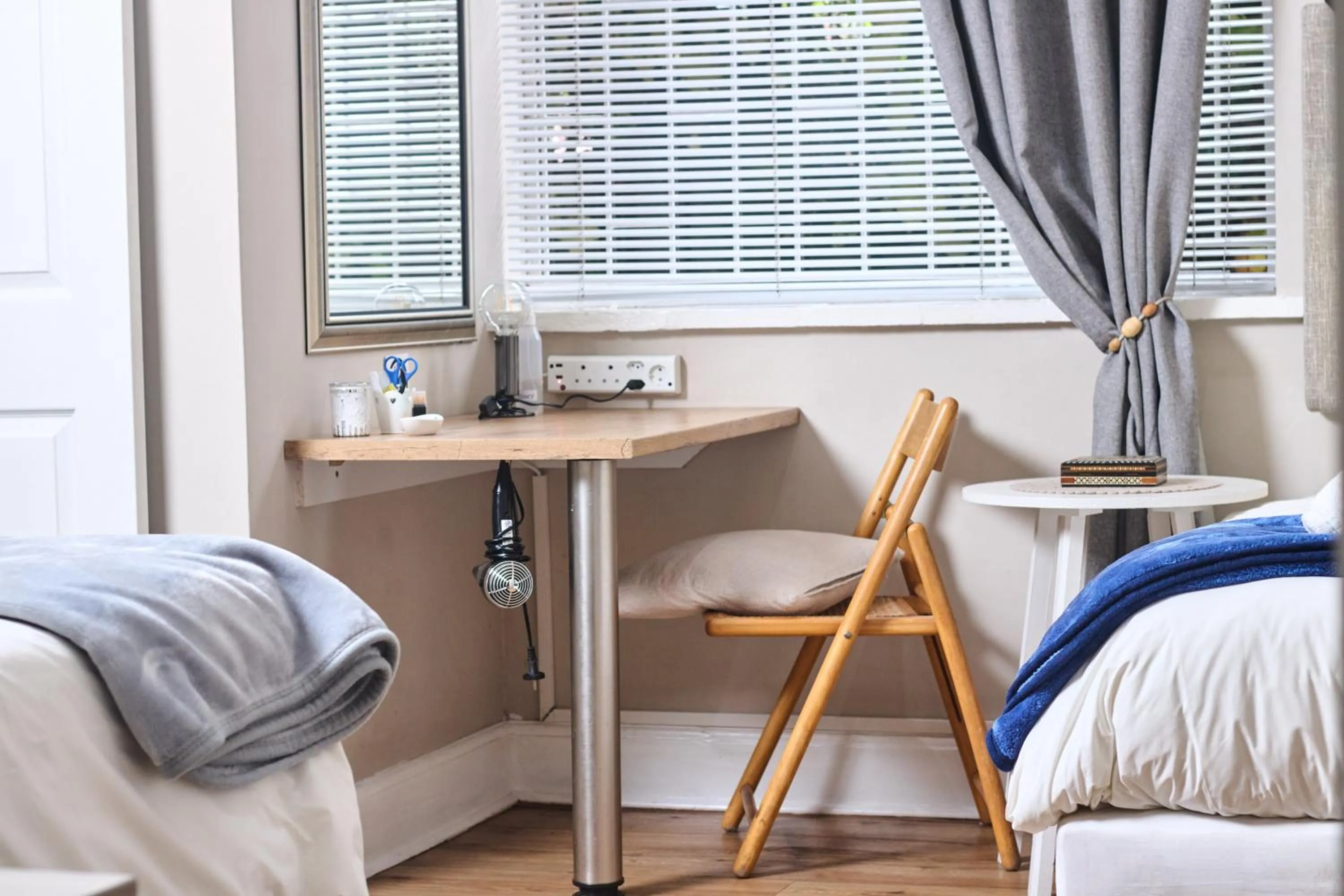 Seating area, Bed in De Akker Guest House Oudtshoorn