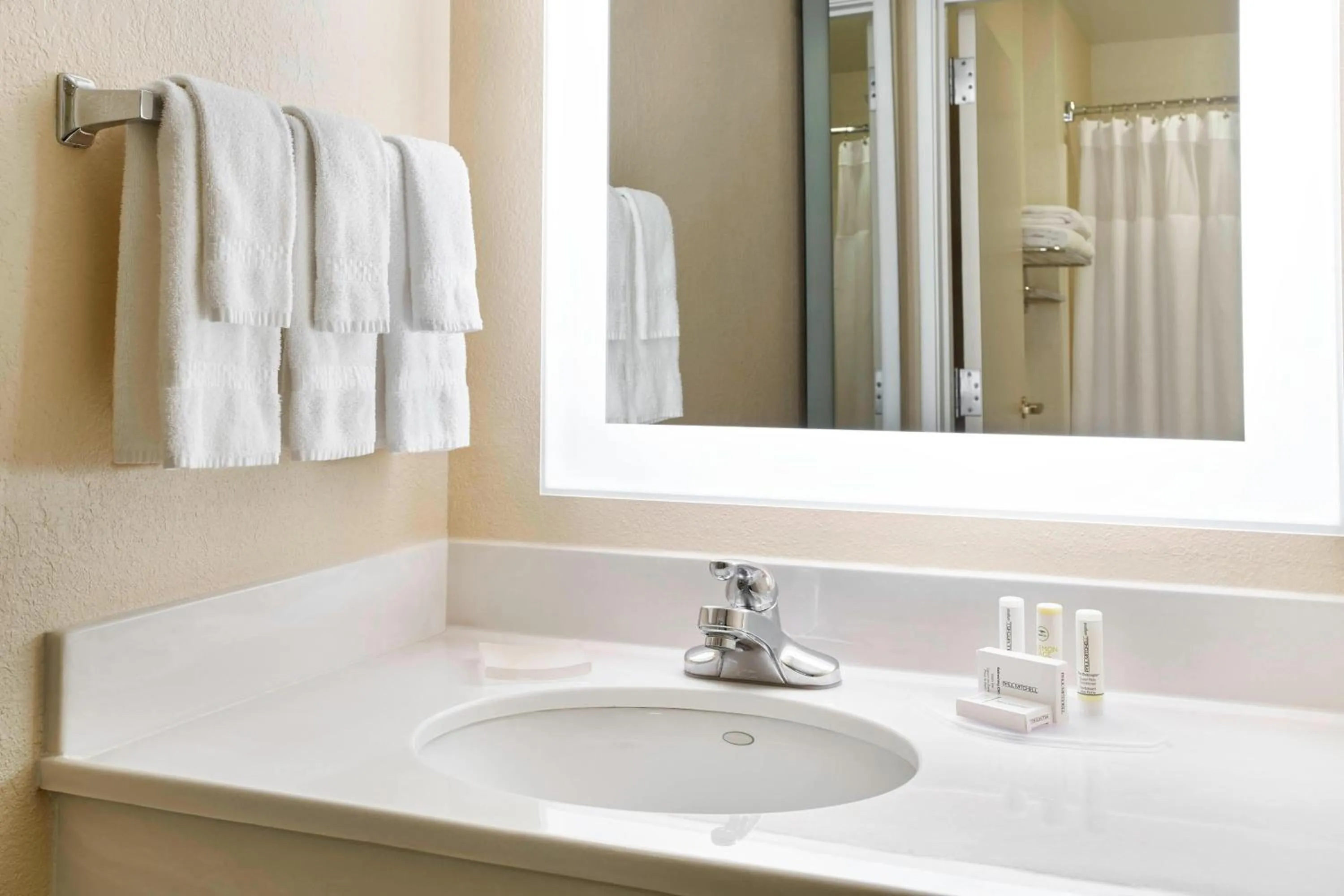 Bathroom in SpringHill Suites Edgewood Aberdeen