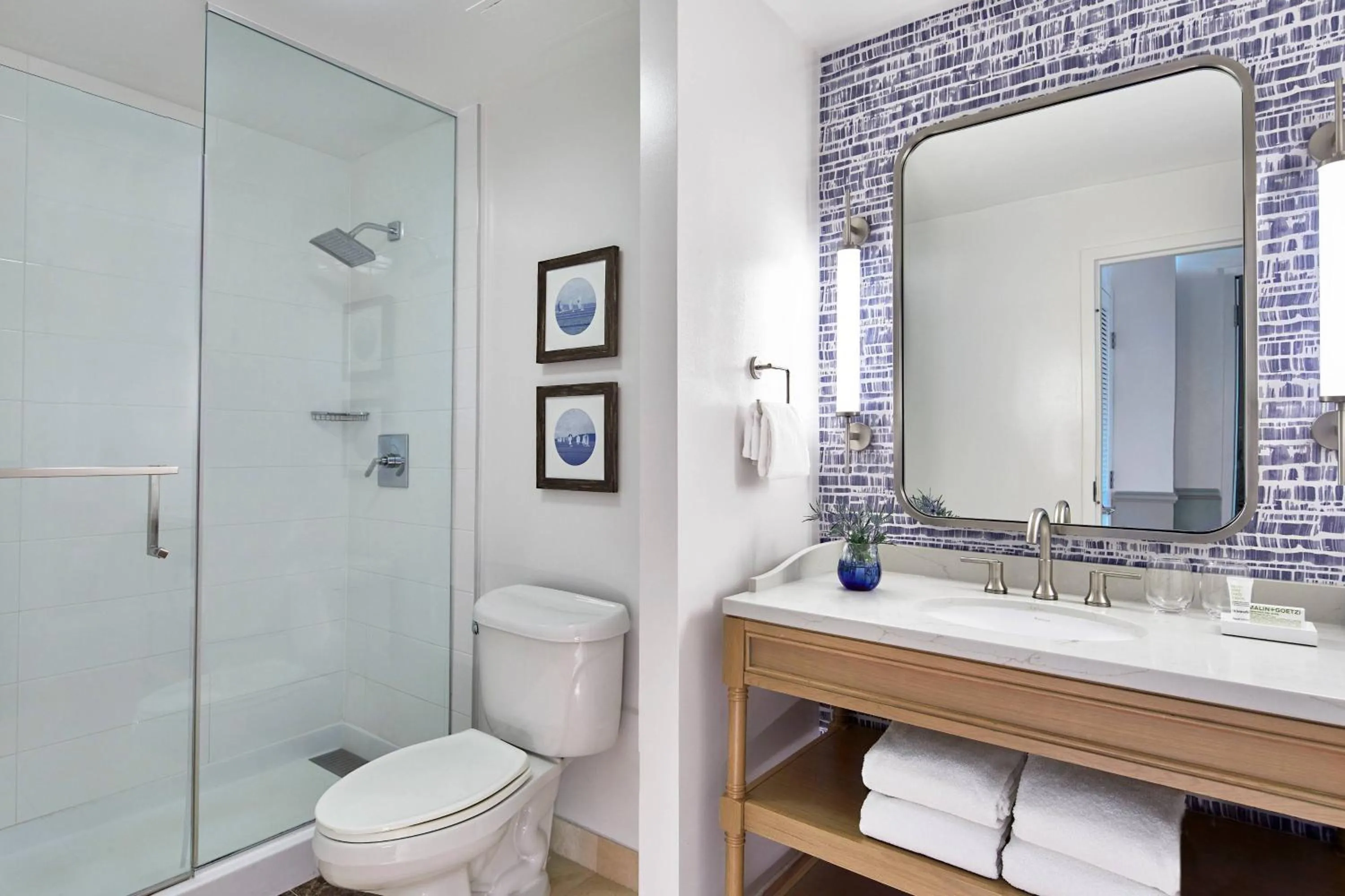 Bathroom in Annapolis Waterfront Hotel, Autograph Collection