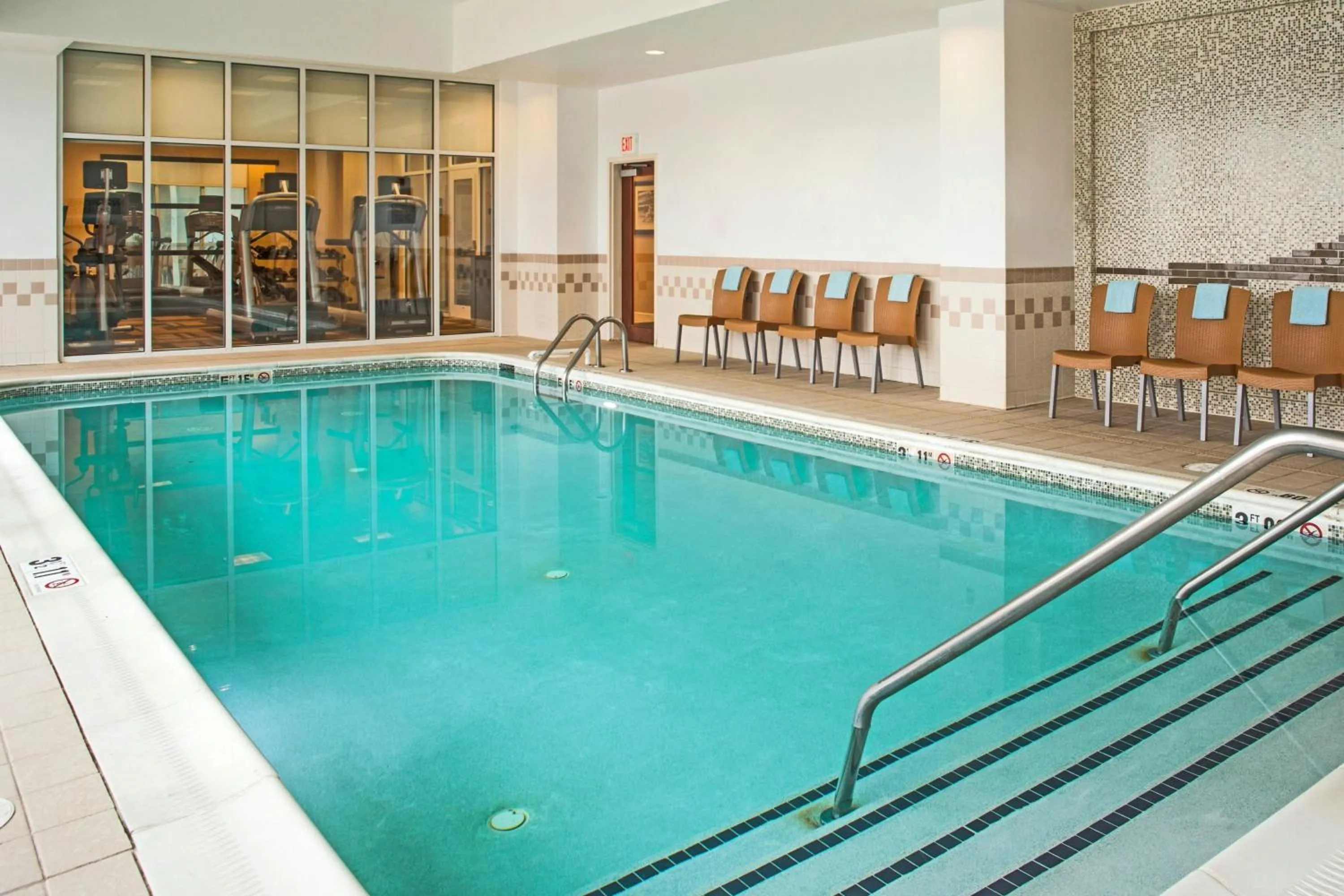 Swimming pool in Residence Inn Aberdeen at Ripken Stadium