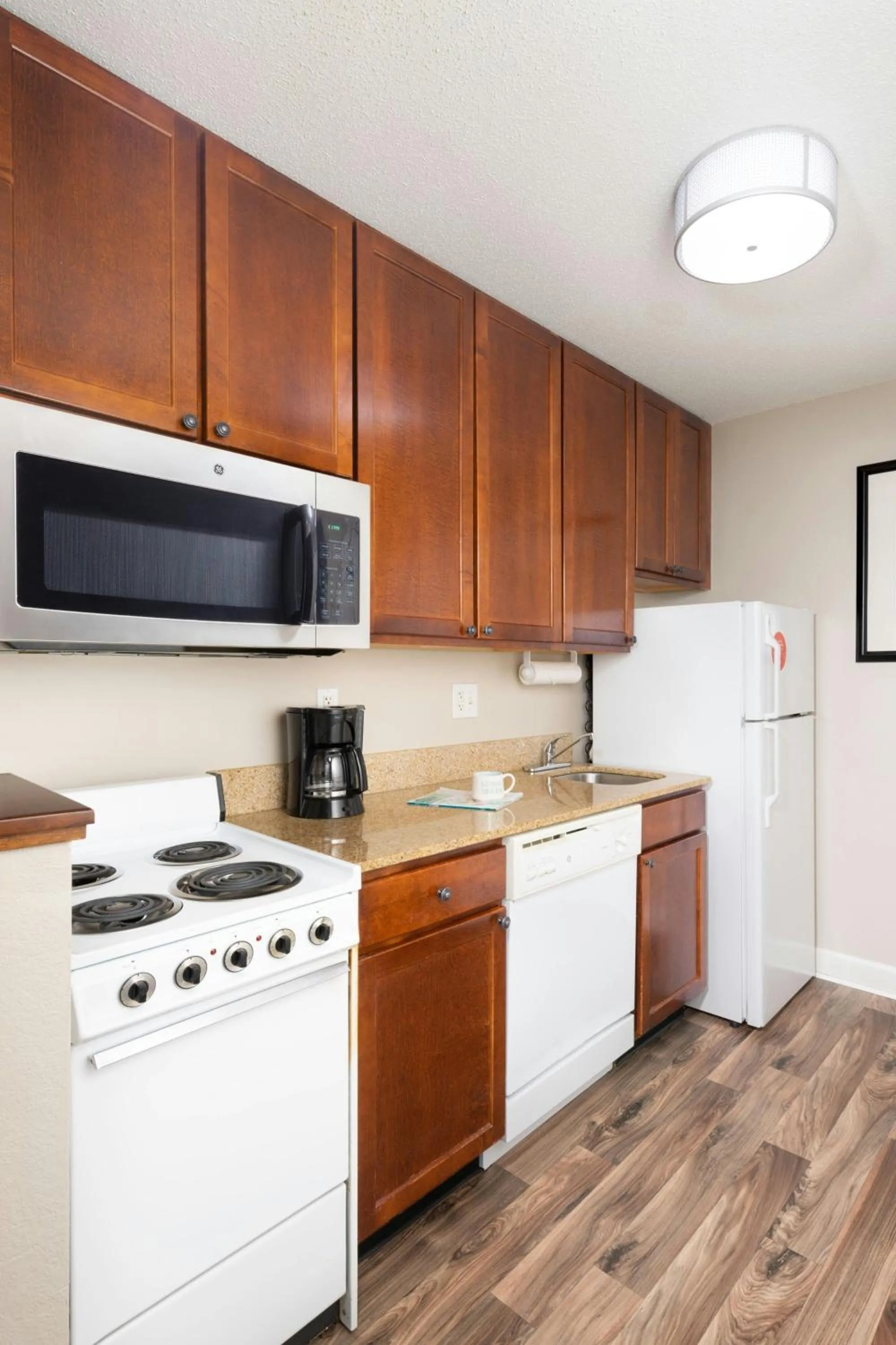 Kitchen or kitchenette in TownePlace Suites Bowie Town Center