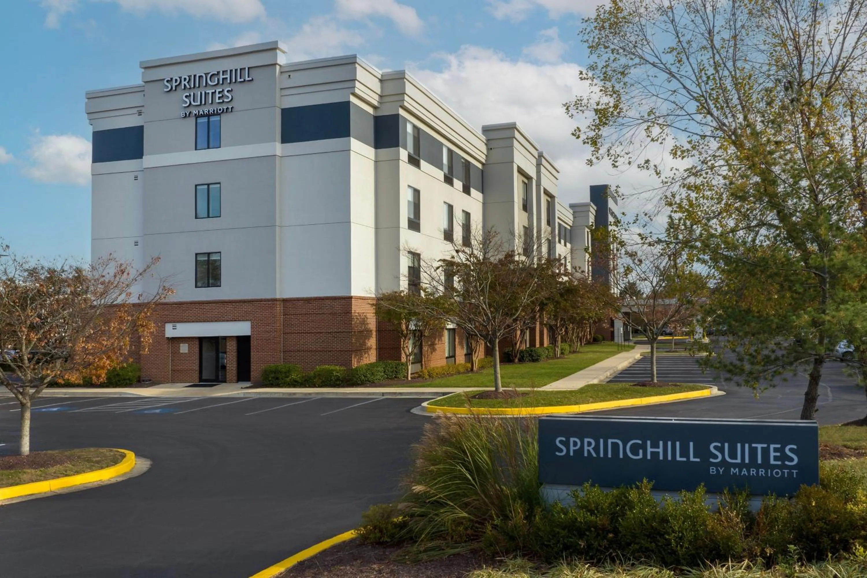 Property building in SpringHill Suites by Marriott Annapolis