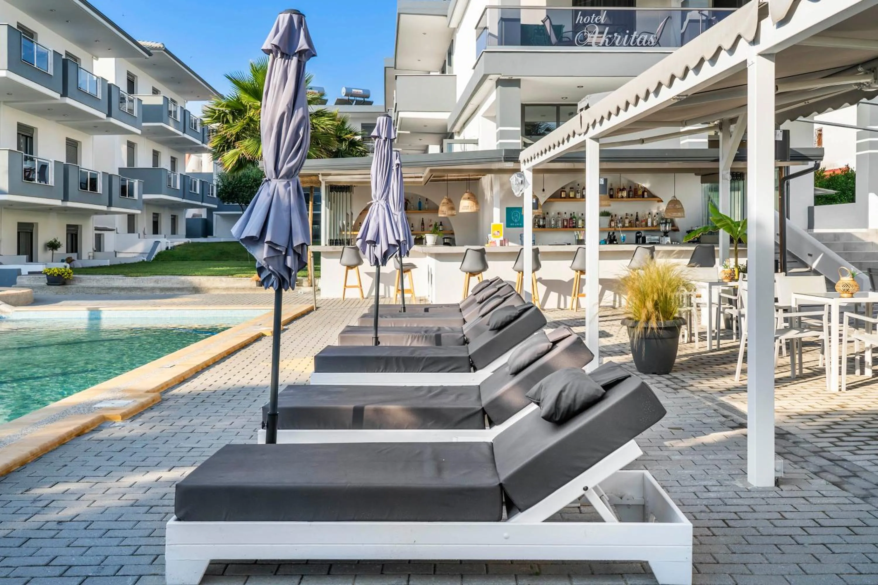 Swimming pool in Akritas Hotel Pefkochori