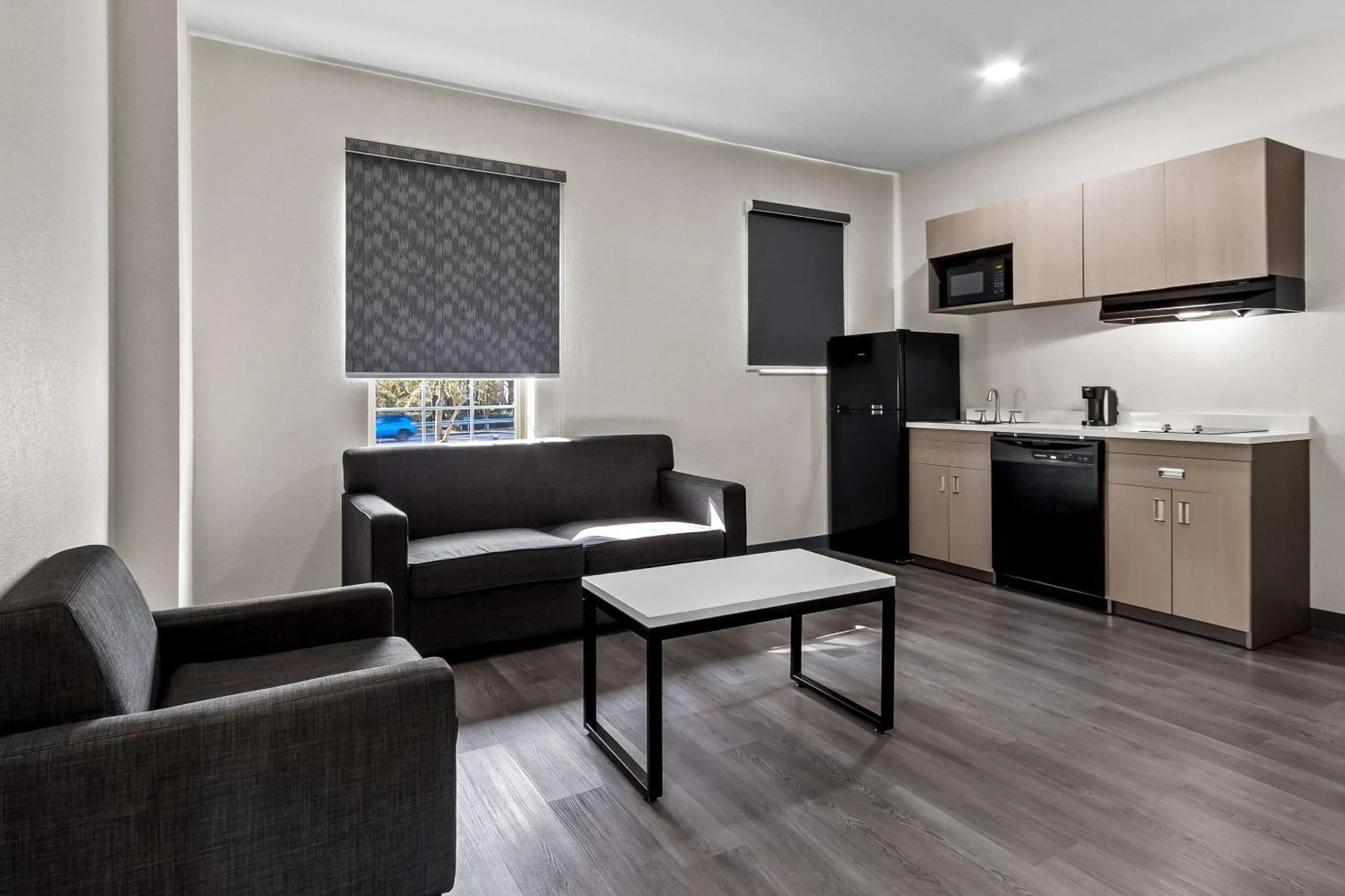 Bedroom in MainStay Suites Columbia Harbison