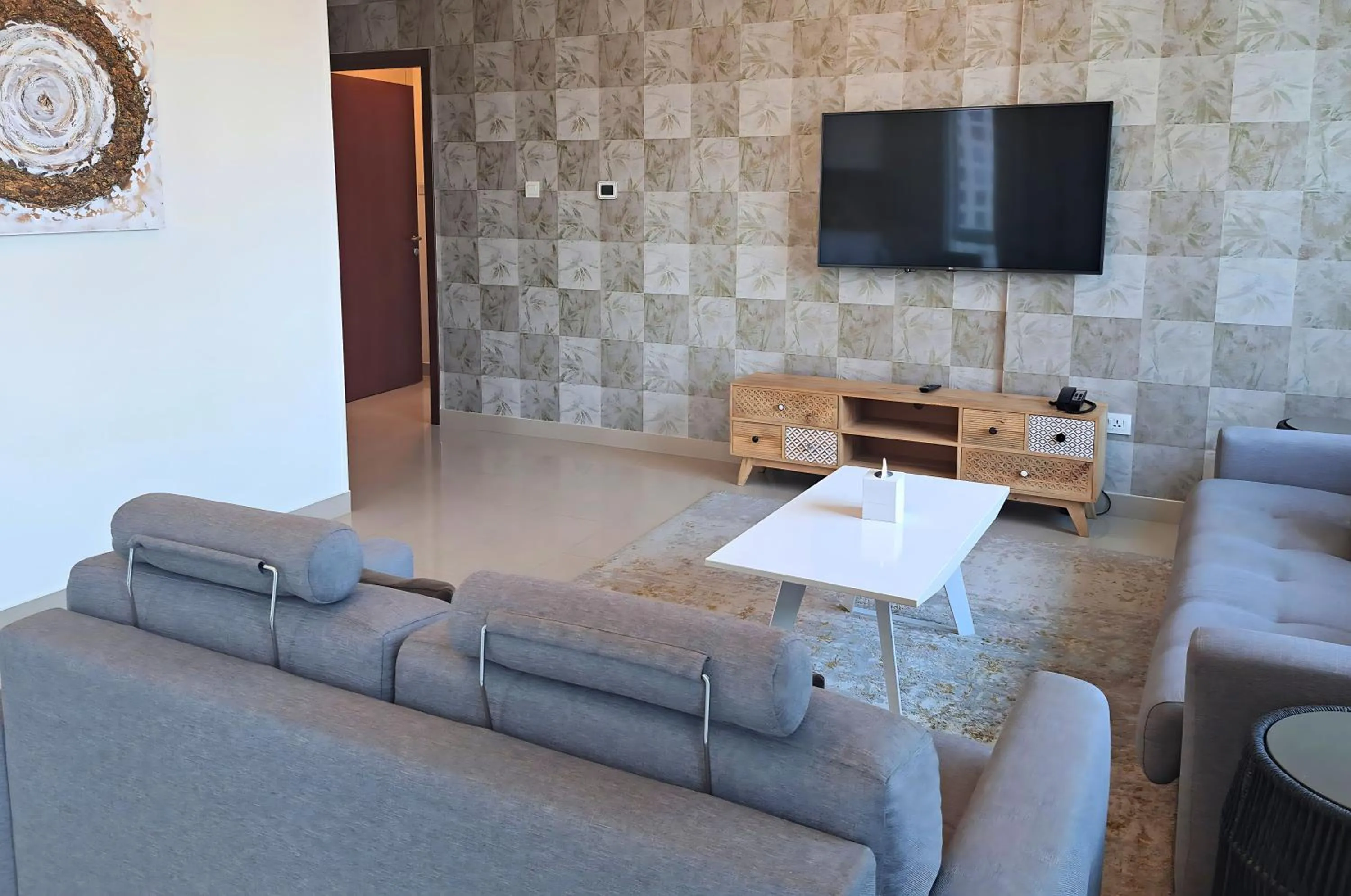 Seating area in Barceló Residences Dubai Marina