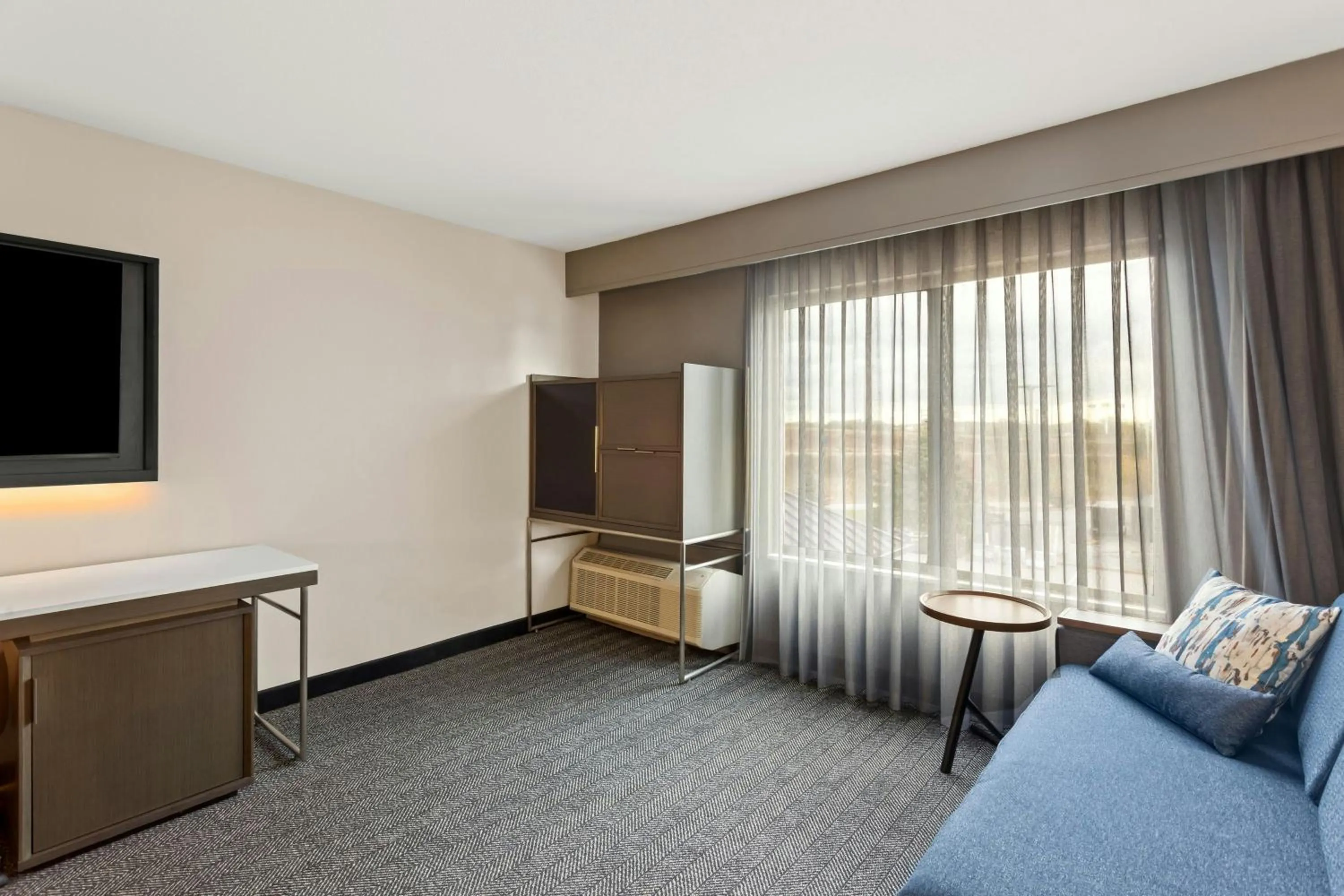 Bedroom in Courtyard Chicago Southeast/Hammond, Indiana