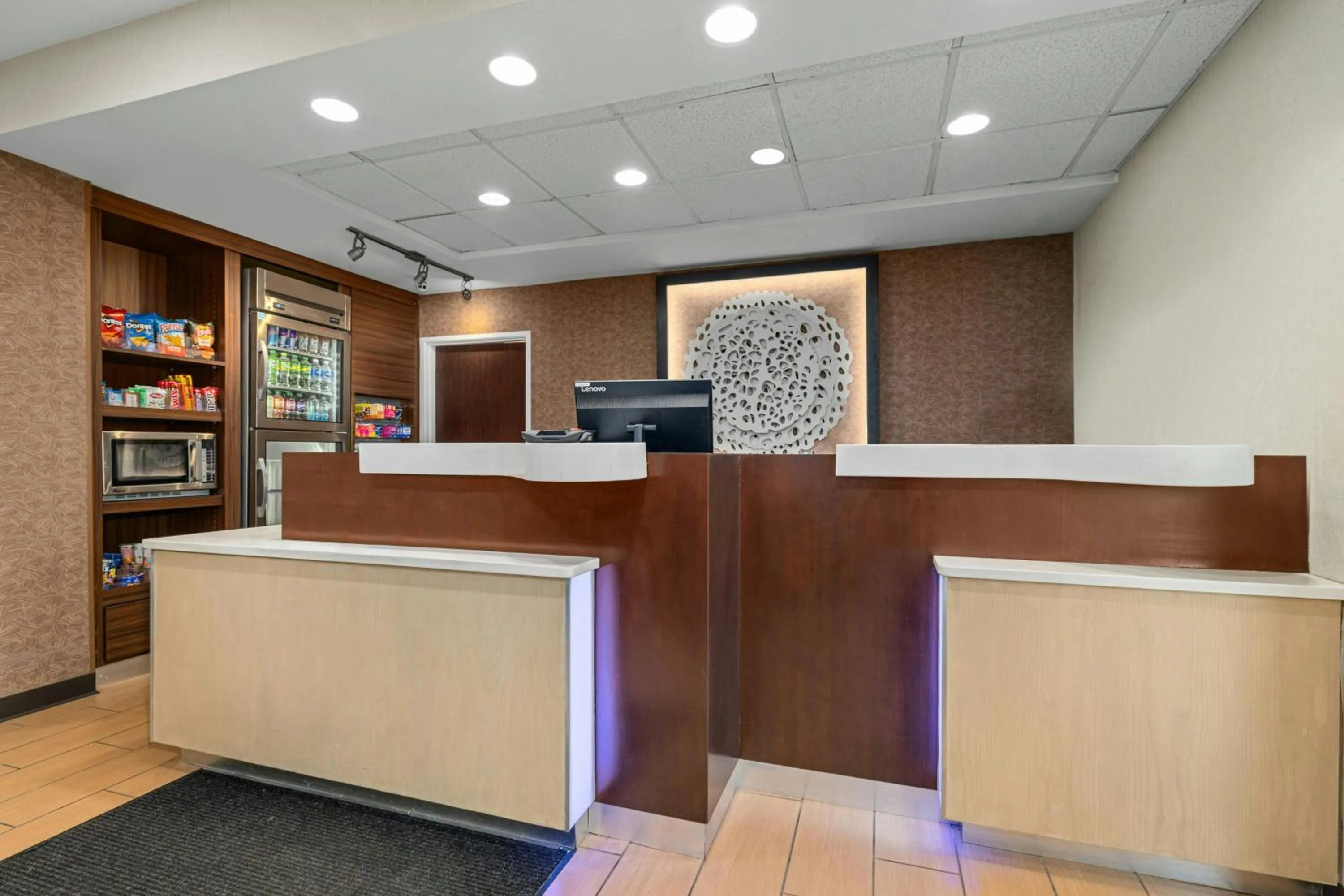 Lobby or reception in Fairfield by Marriott Southeast Hammond, IN