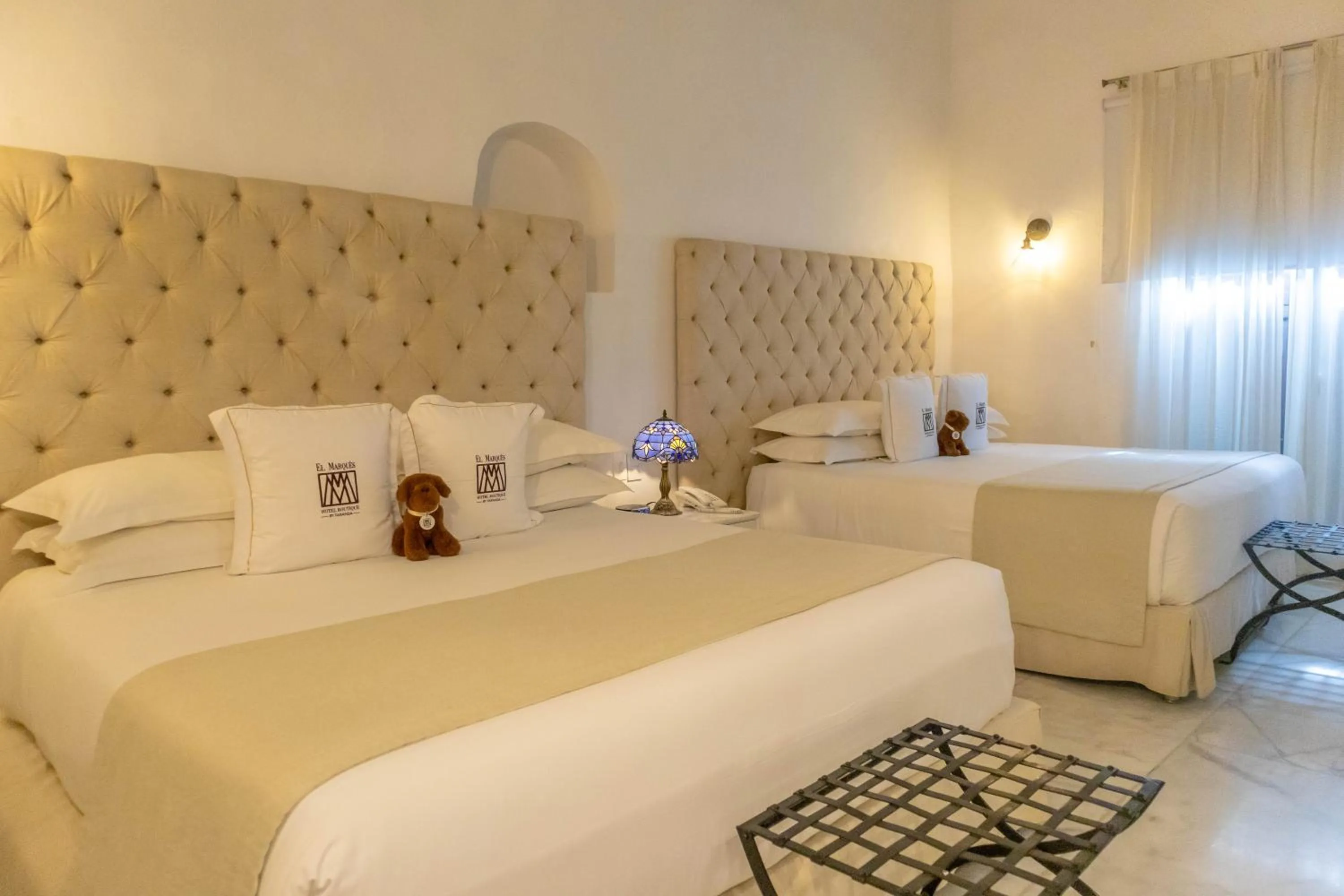 Bedroom in Hotel El Marqués