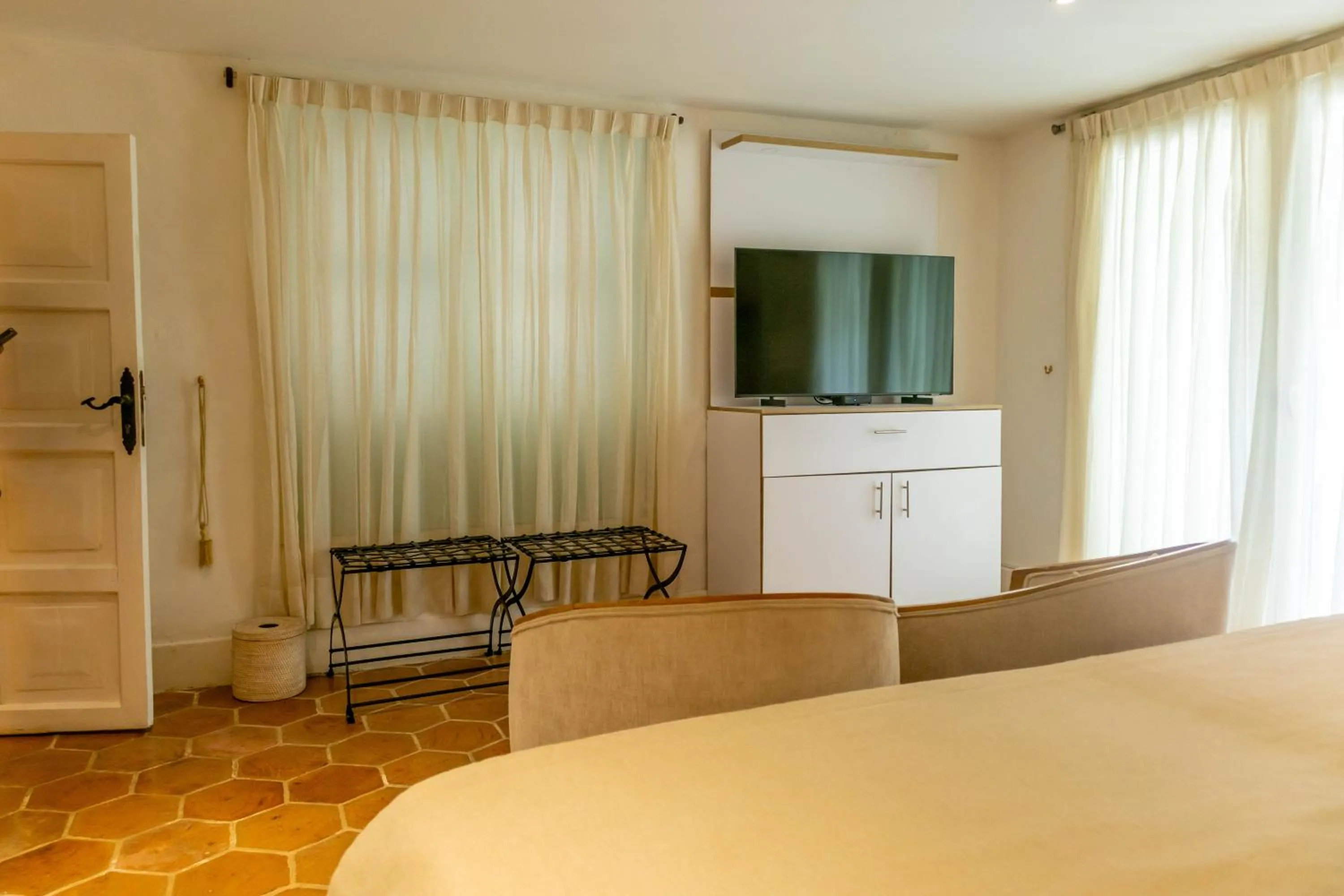 TV and multimedia in Hotel El Marqués