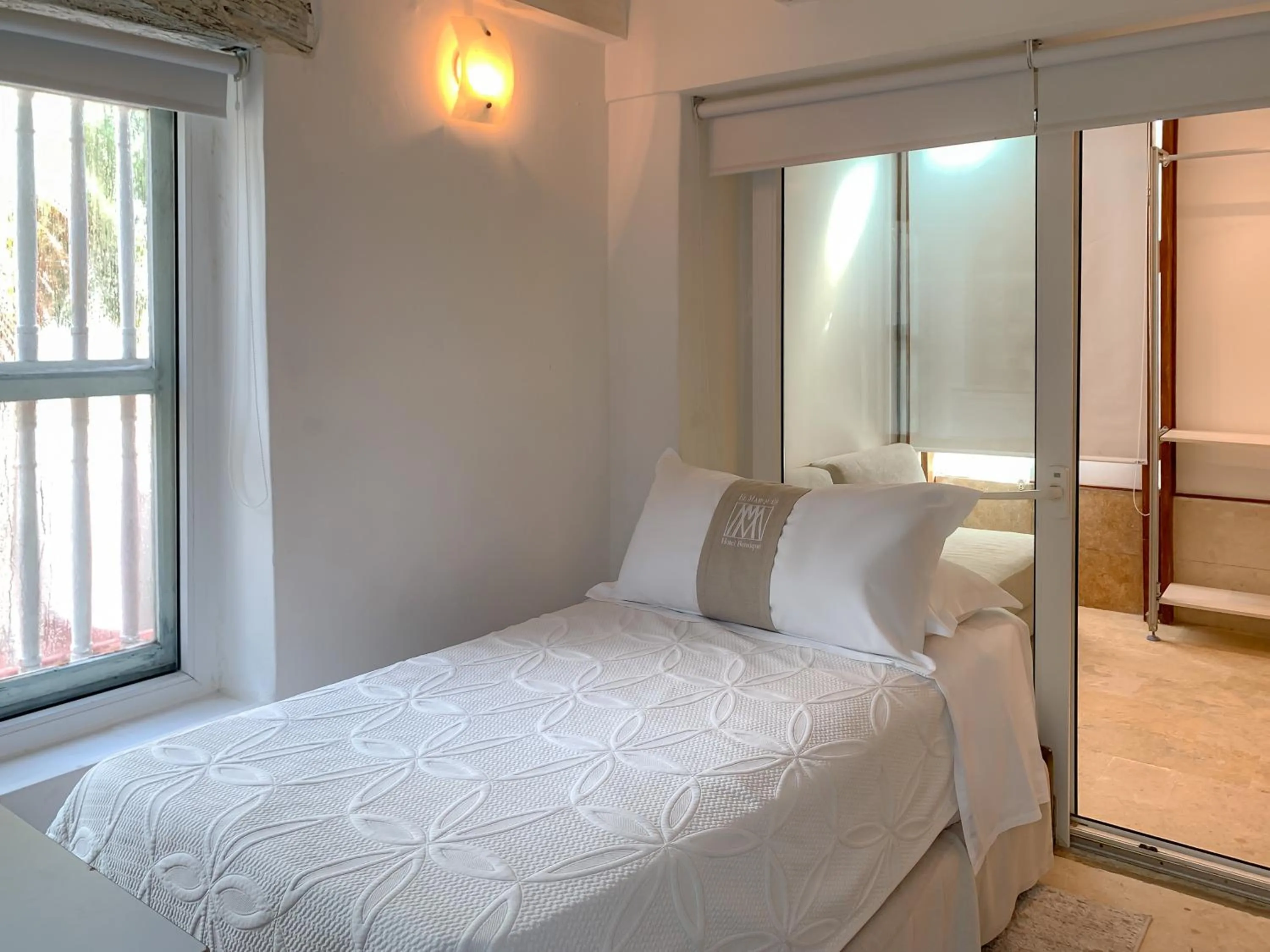 Bed in Hotel El Marqués