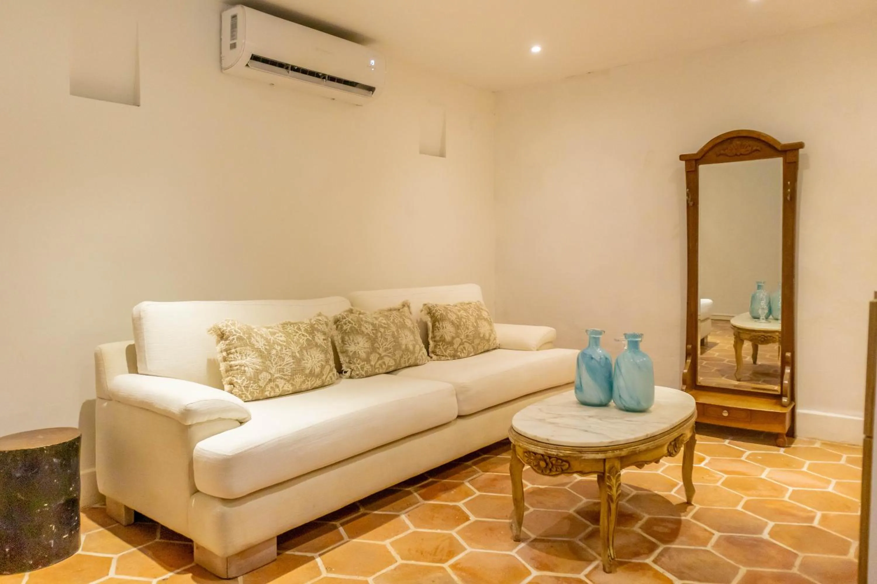 Living room in Hotel El Marqués