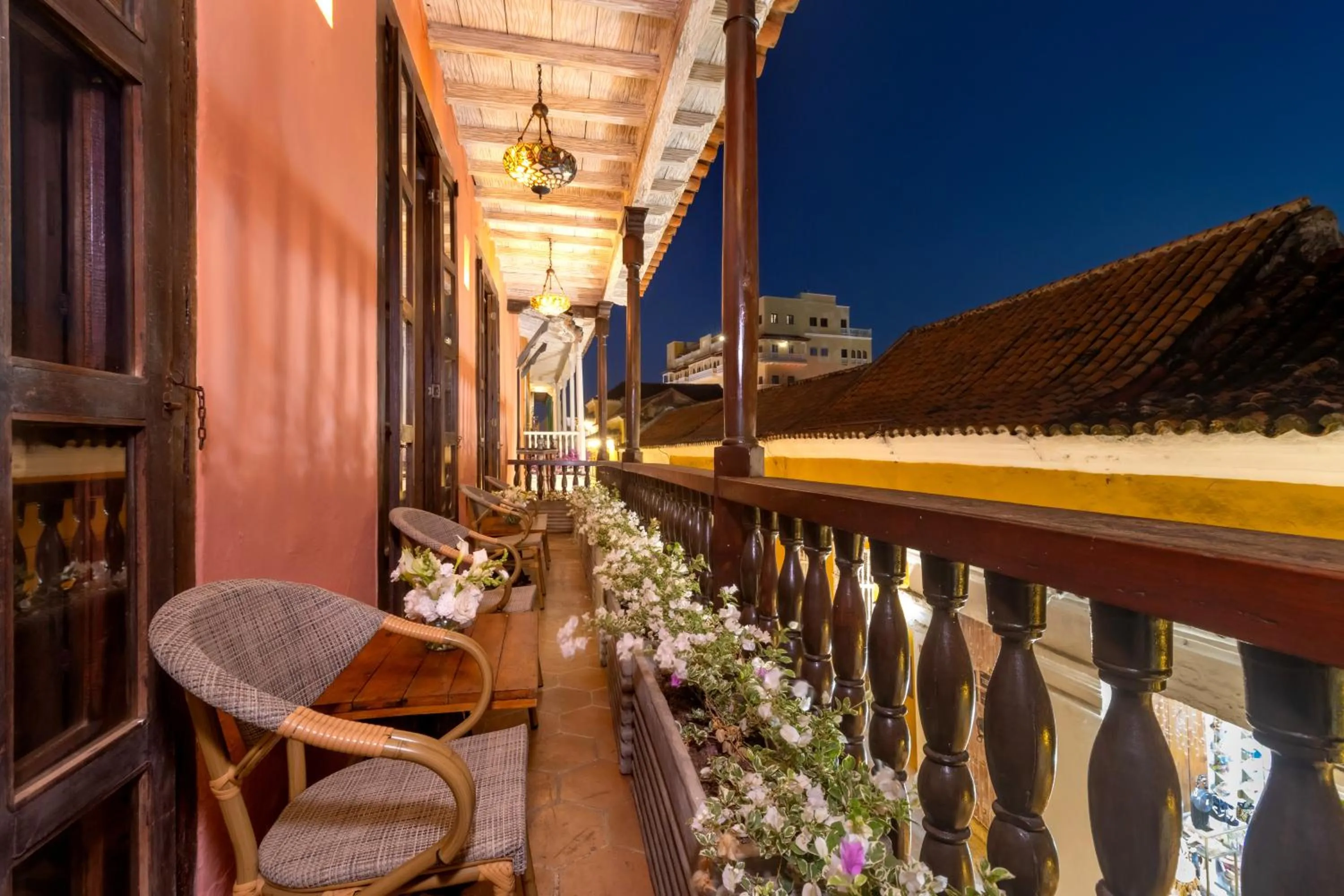 Property building in El Marques Hotel Boutique By GEH Suites