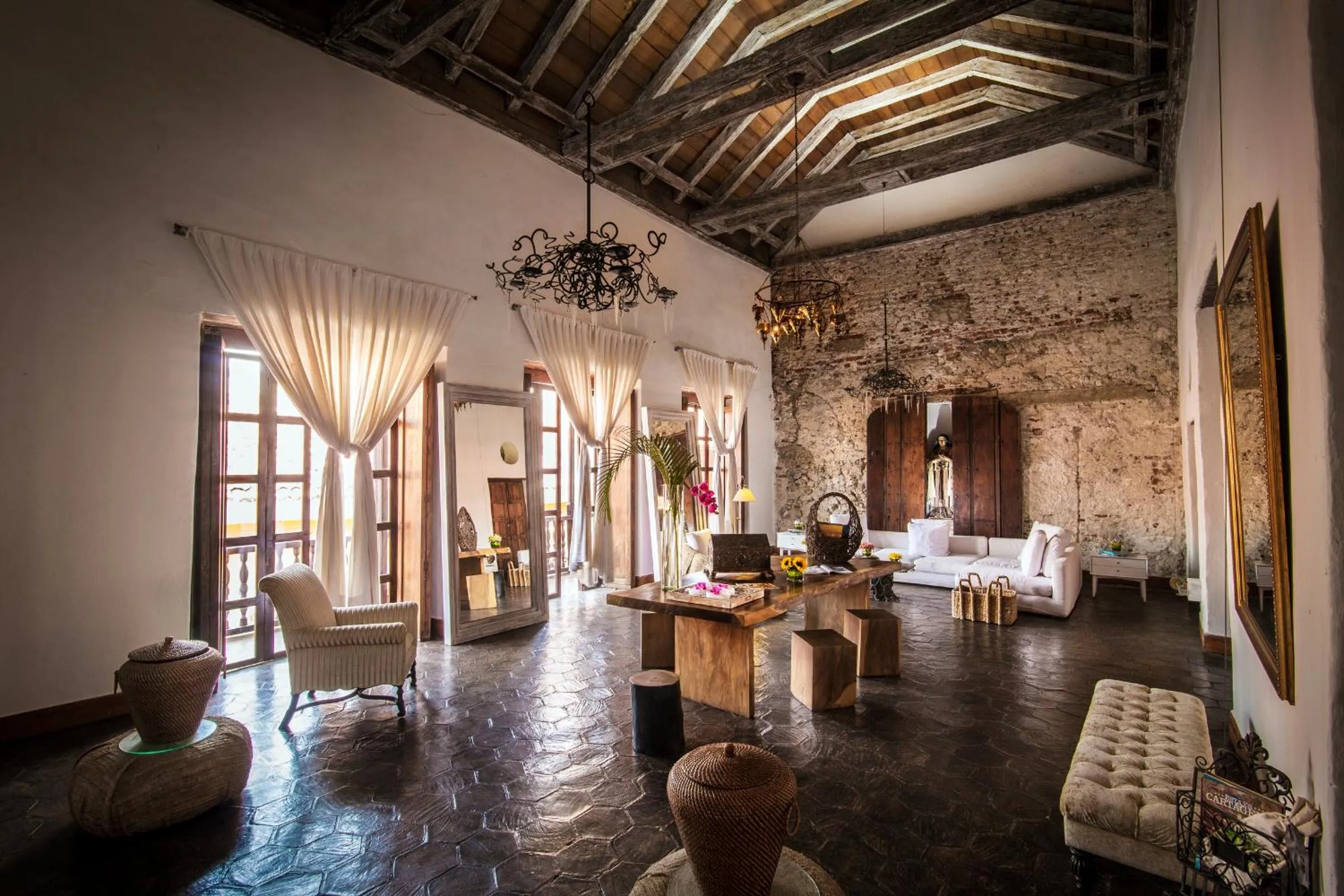 Photo of the whole room in Hotel El Marqués