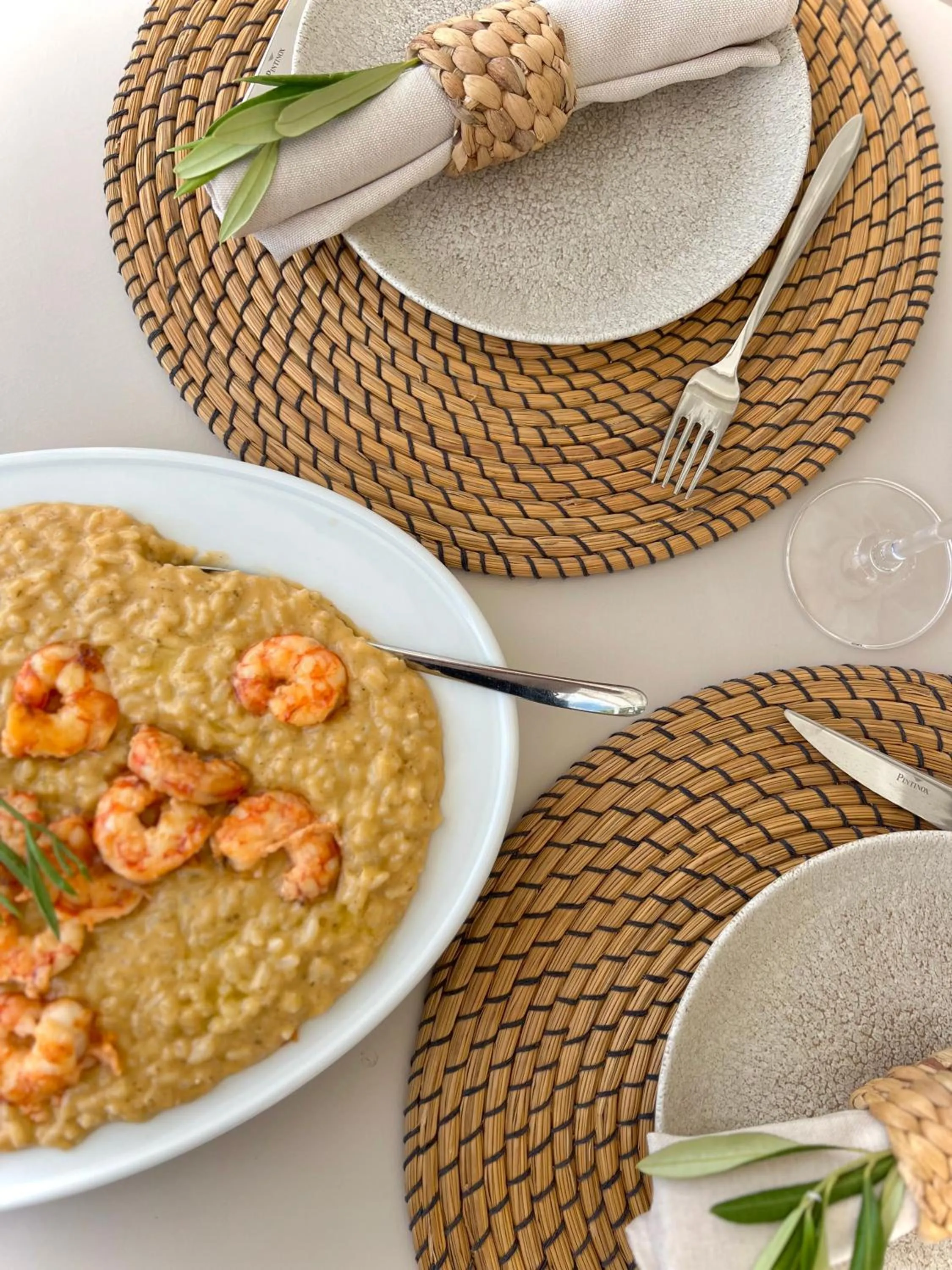 Restaurant/places to eat in Kalamota Beach House