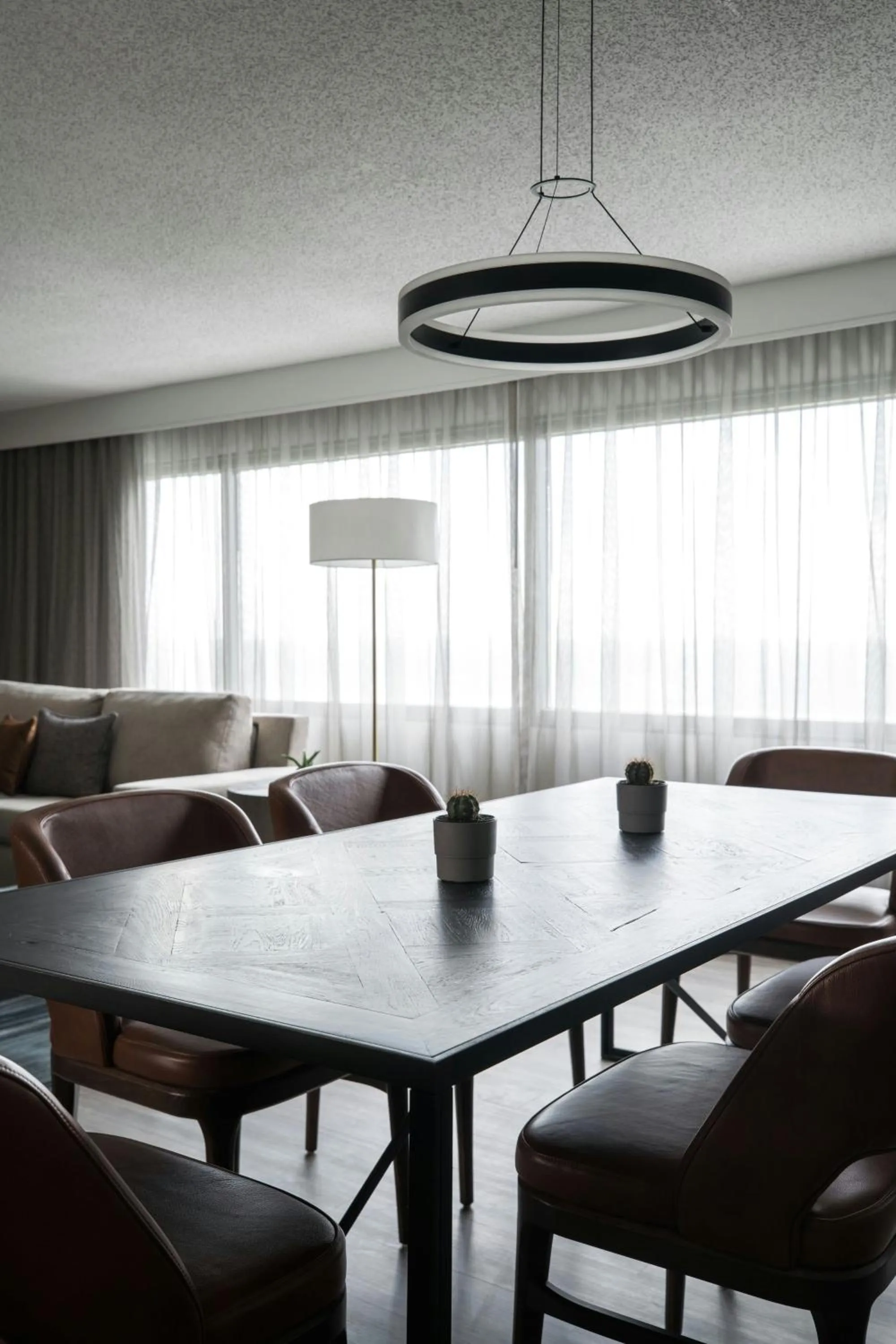 Photo of the whole room in Chicago Marriott Schaumburg