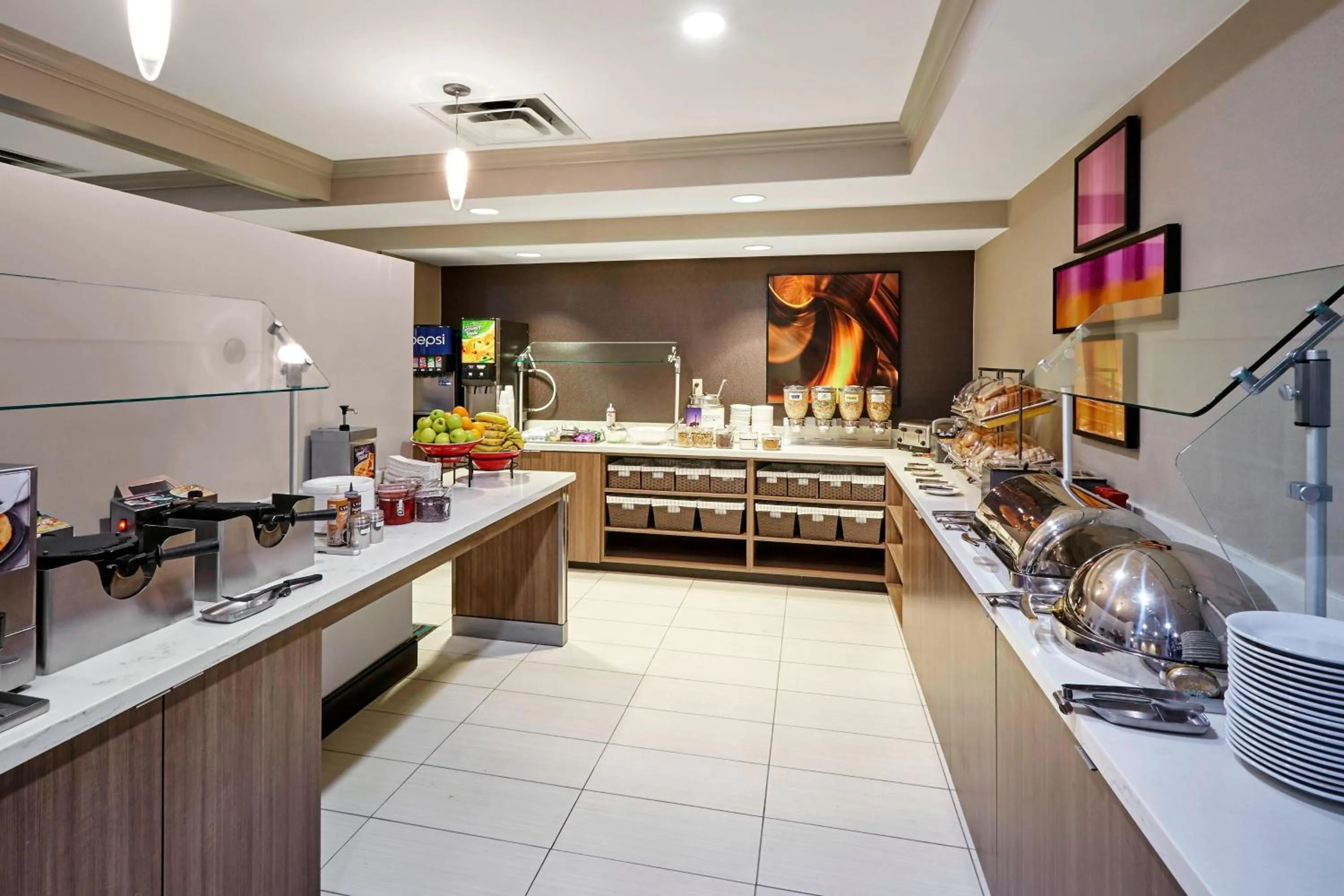 Breakfast in Residence Inn by Marriott Chicago Schaumburg/Woodfield Mall