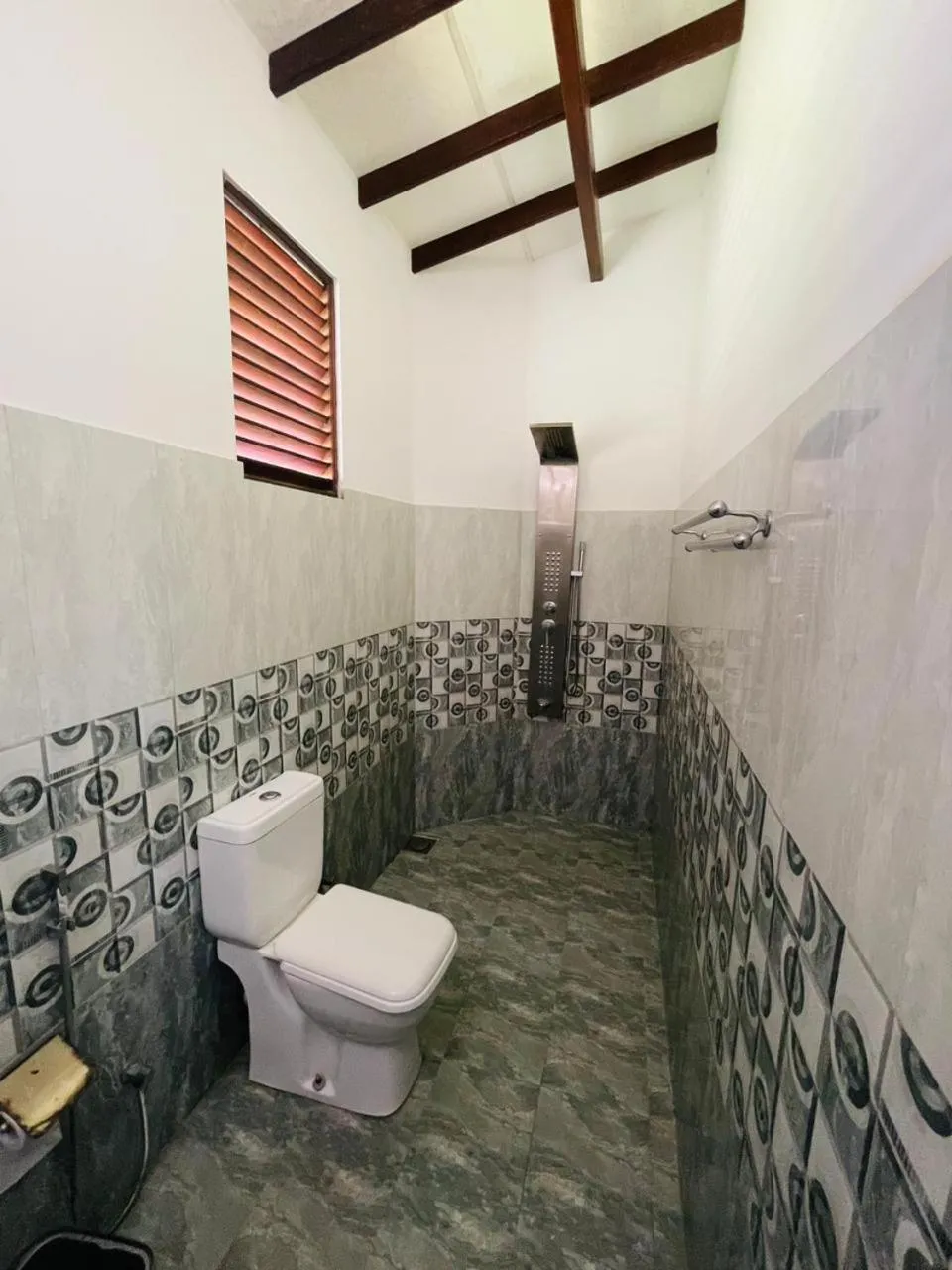 Suzzi Villa