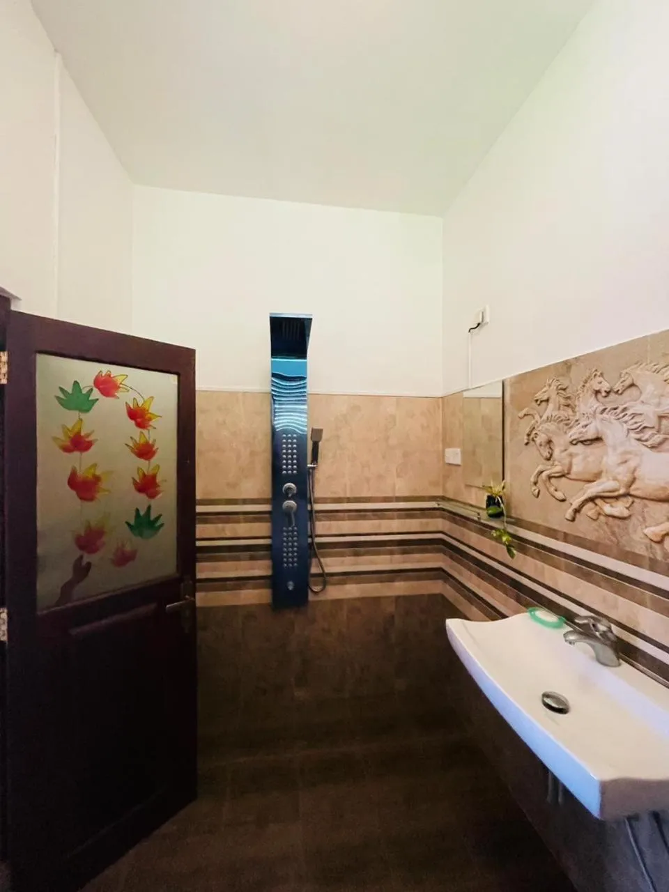 Suzzi Villa