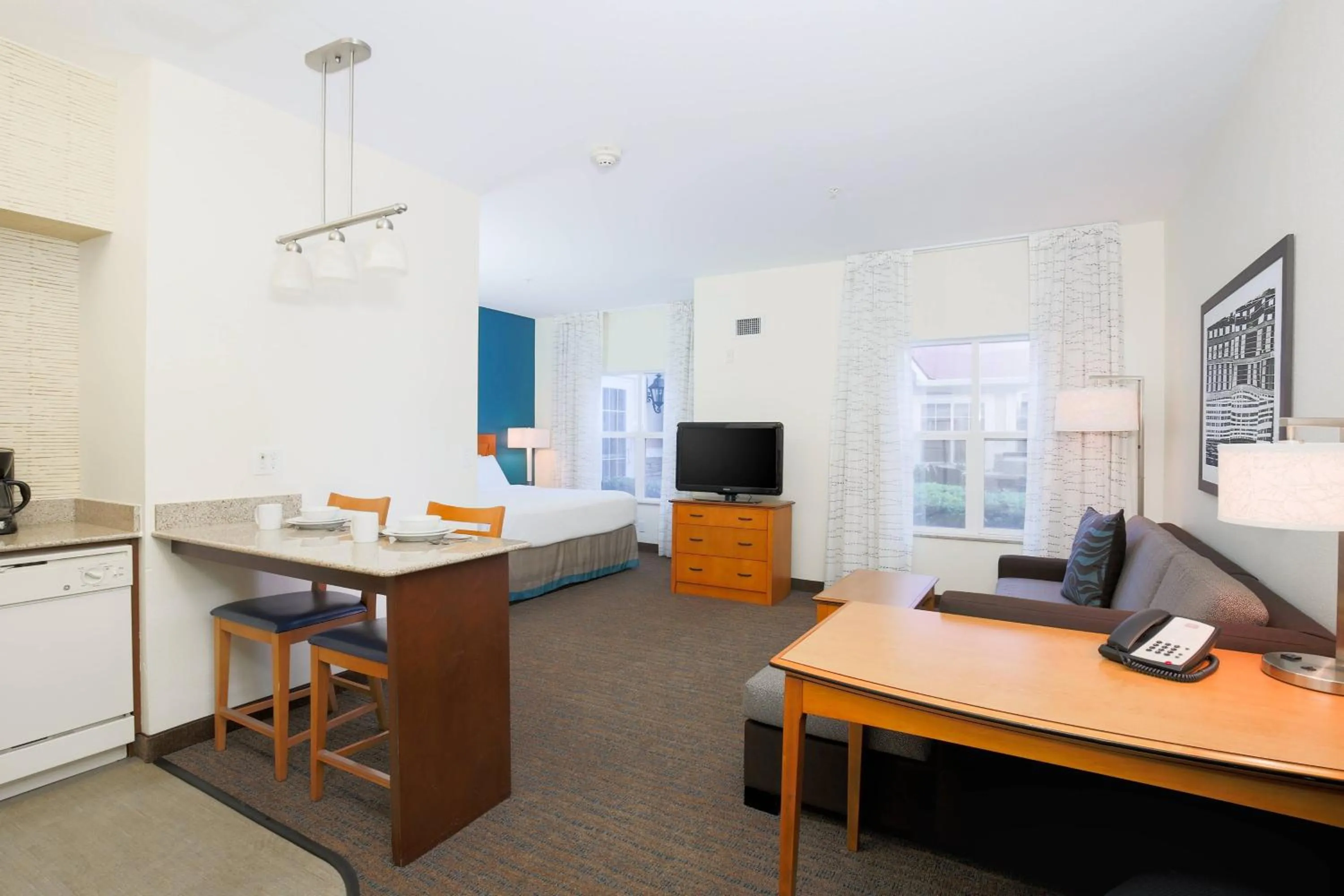 Photo of the whole room in Residence Inn Chico