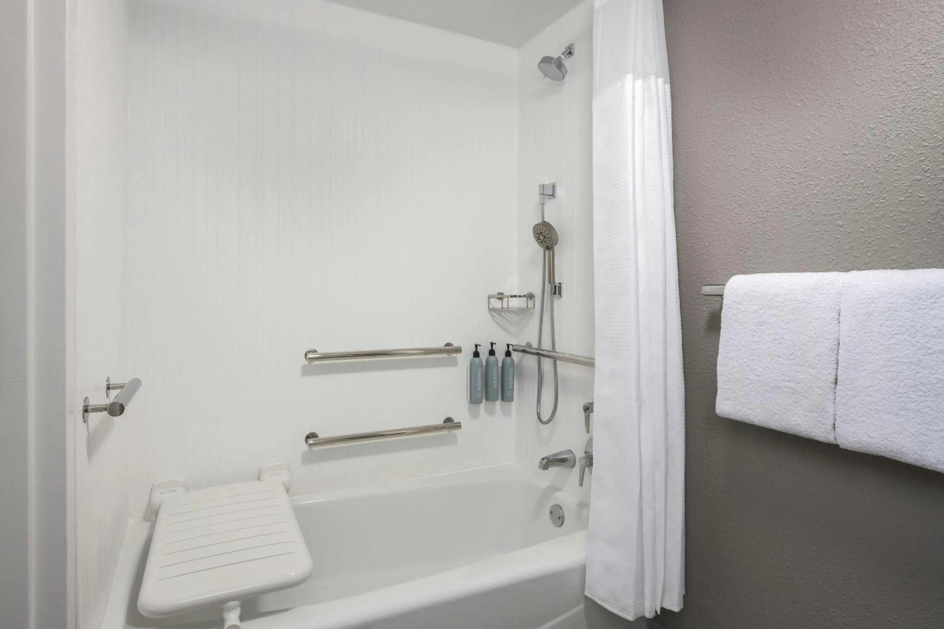 Bathroom in Courtyard by Marriott Chattanooga Downtown