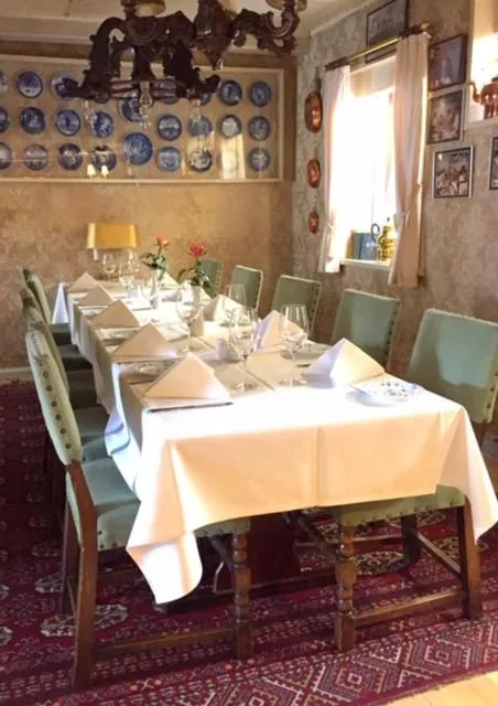 Restaurant/places to eat in Hotel Laasby Kro