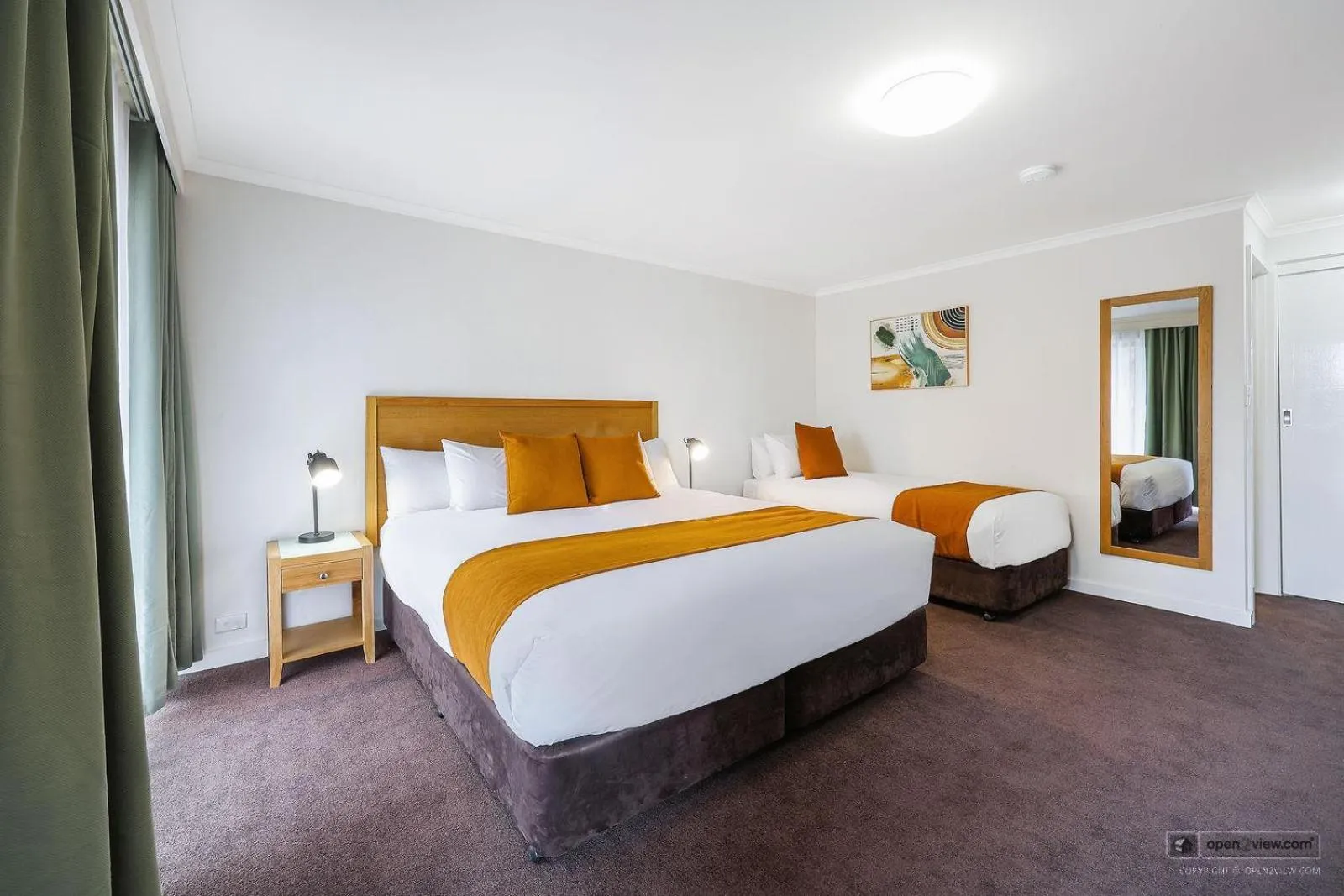 Bedroom, Bed in Mid City Motel Warrnambool