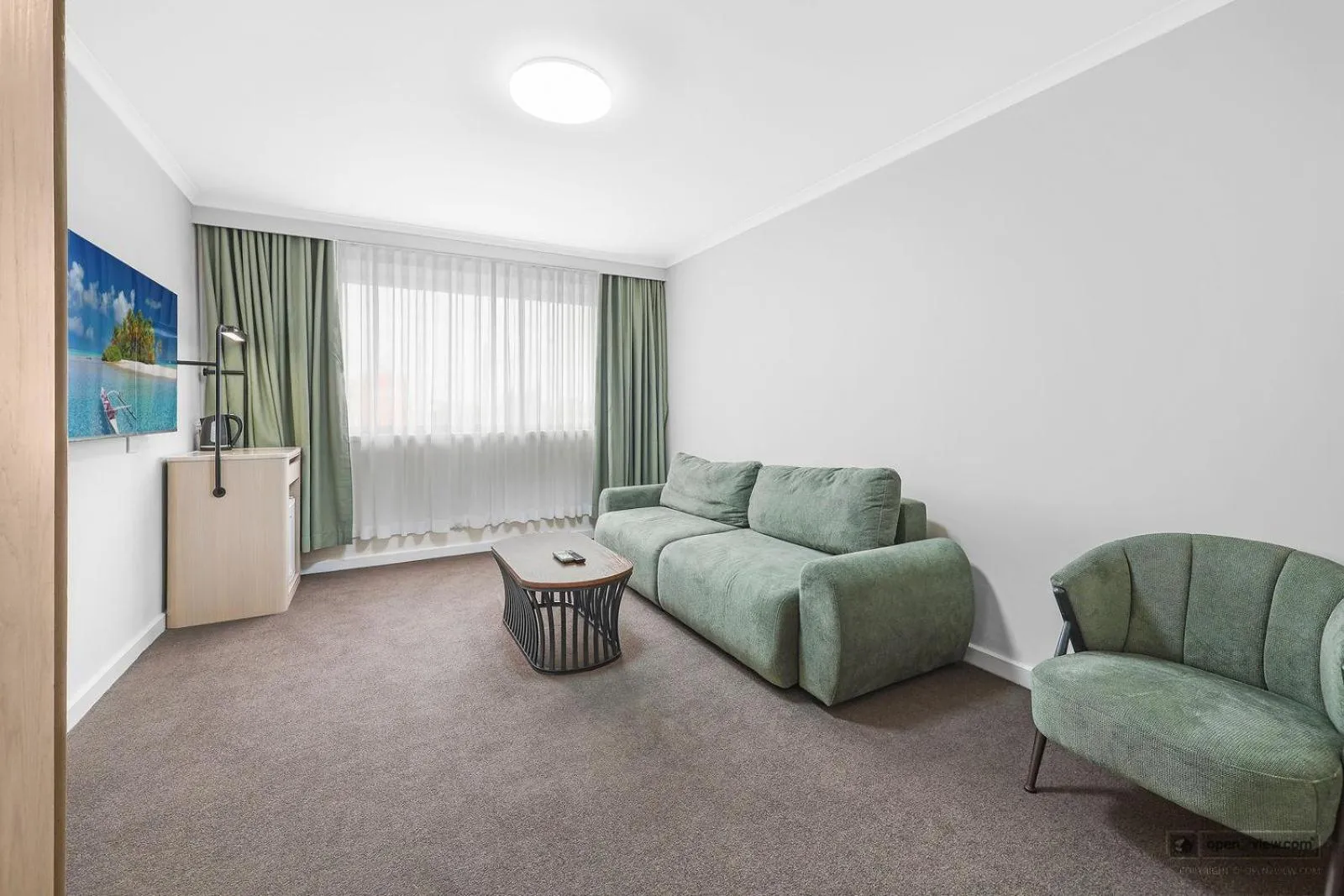 Living room in Mid City Motel Warrnambool