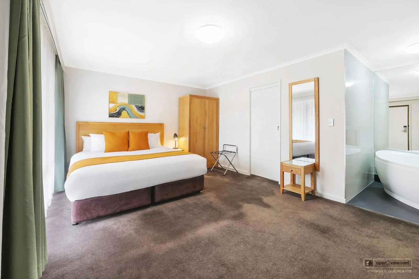 Bedroom, Bed in Mid City Motel Warrnambool