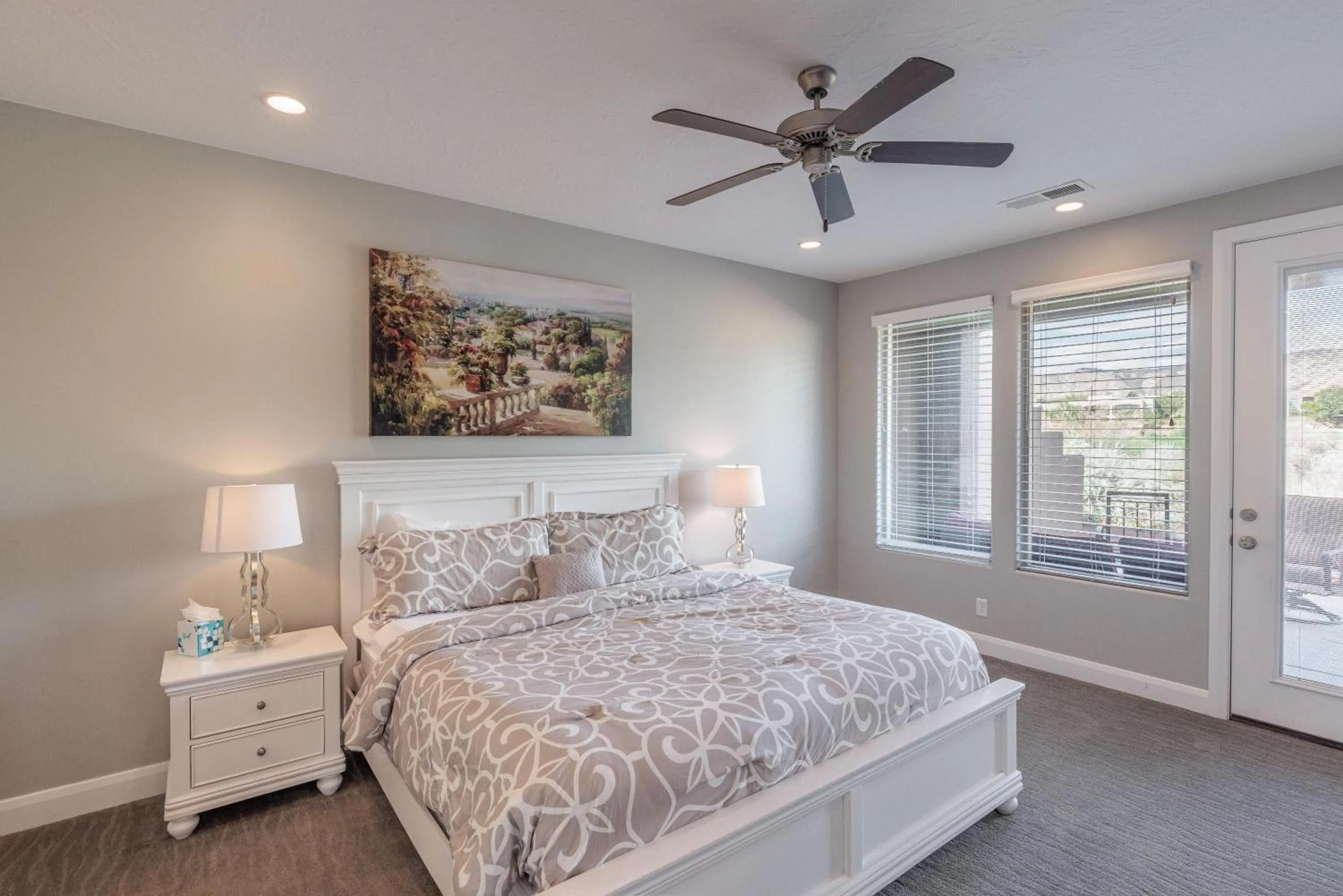 Bed in 18th Fairway to Heaven