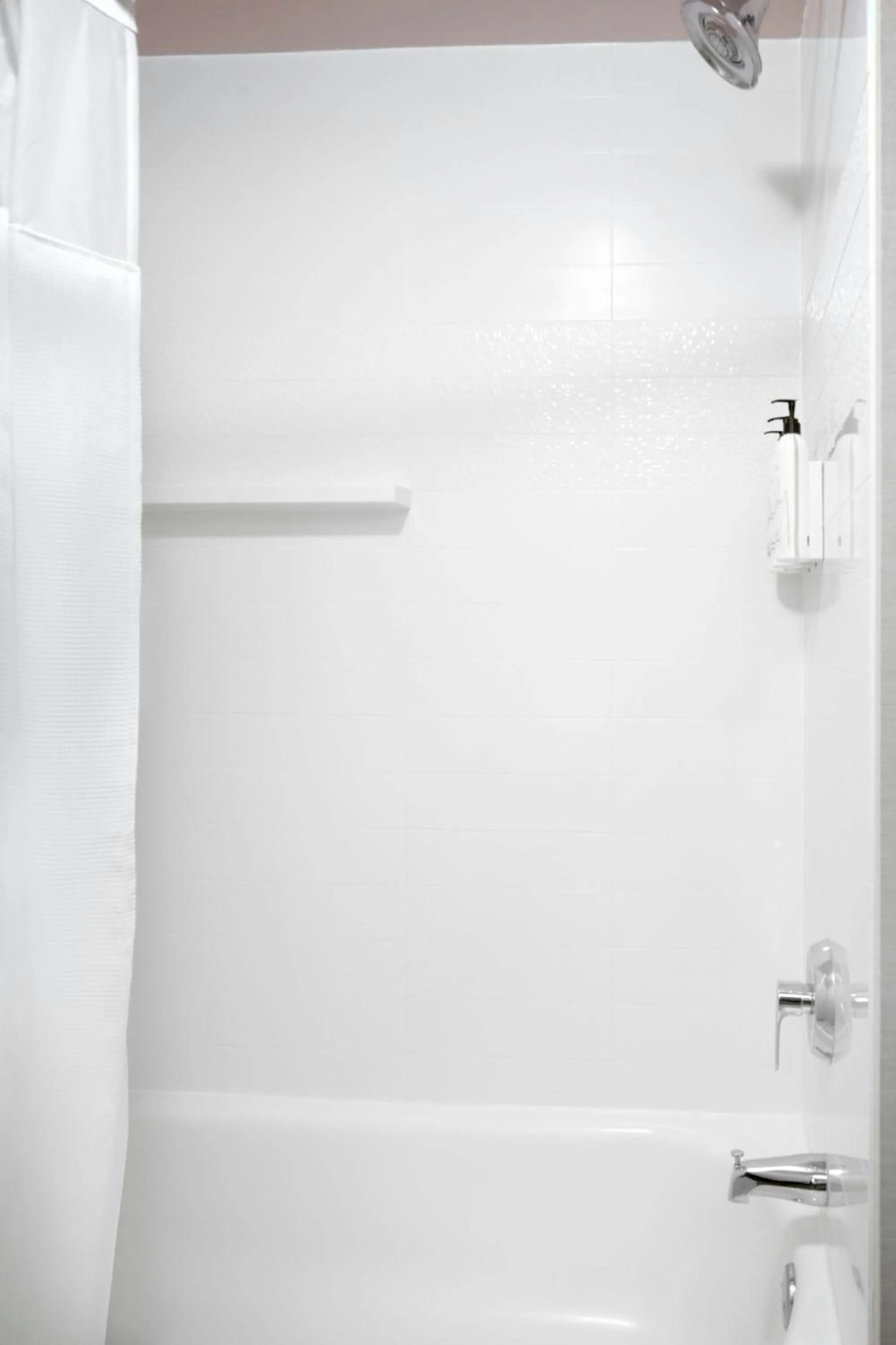 Bathroom in Fairfield Inn & Suites Columbus OSU