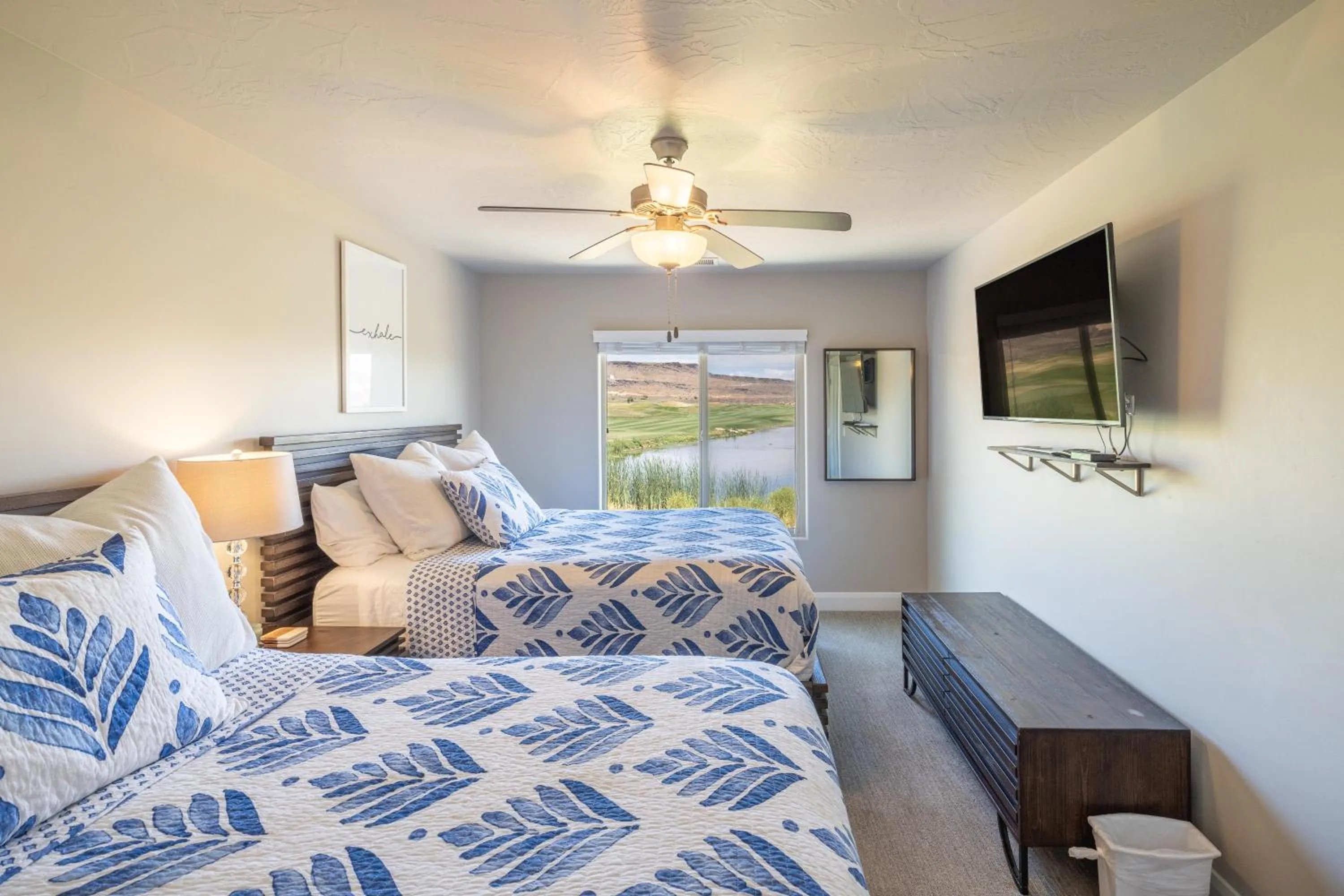 Bed in Sunrise On The 9th