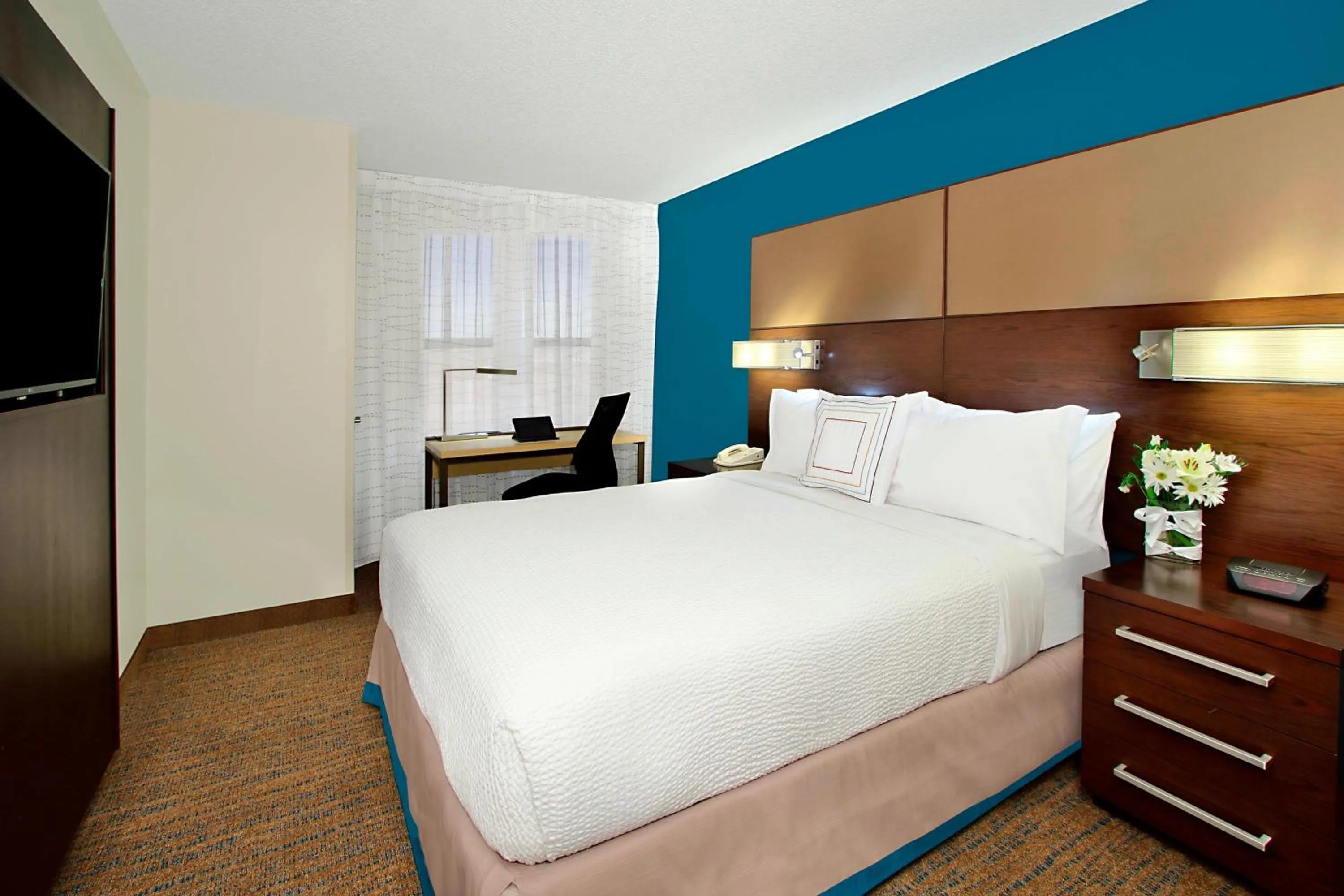 Bedroom, Bed in Residence Inn Colorado Springs South