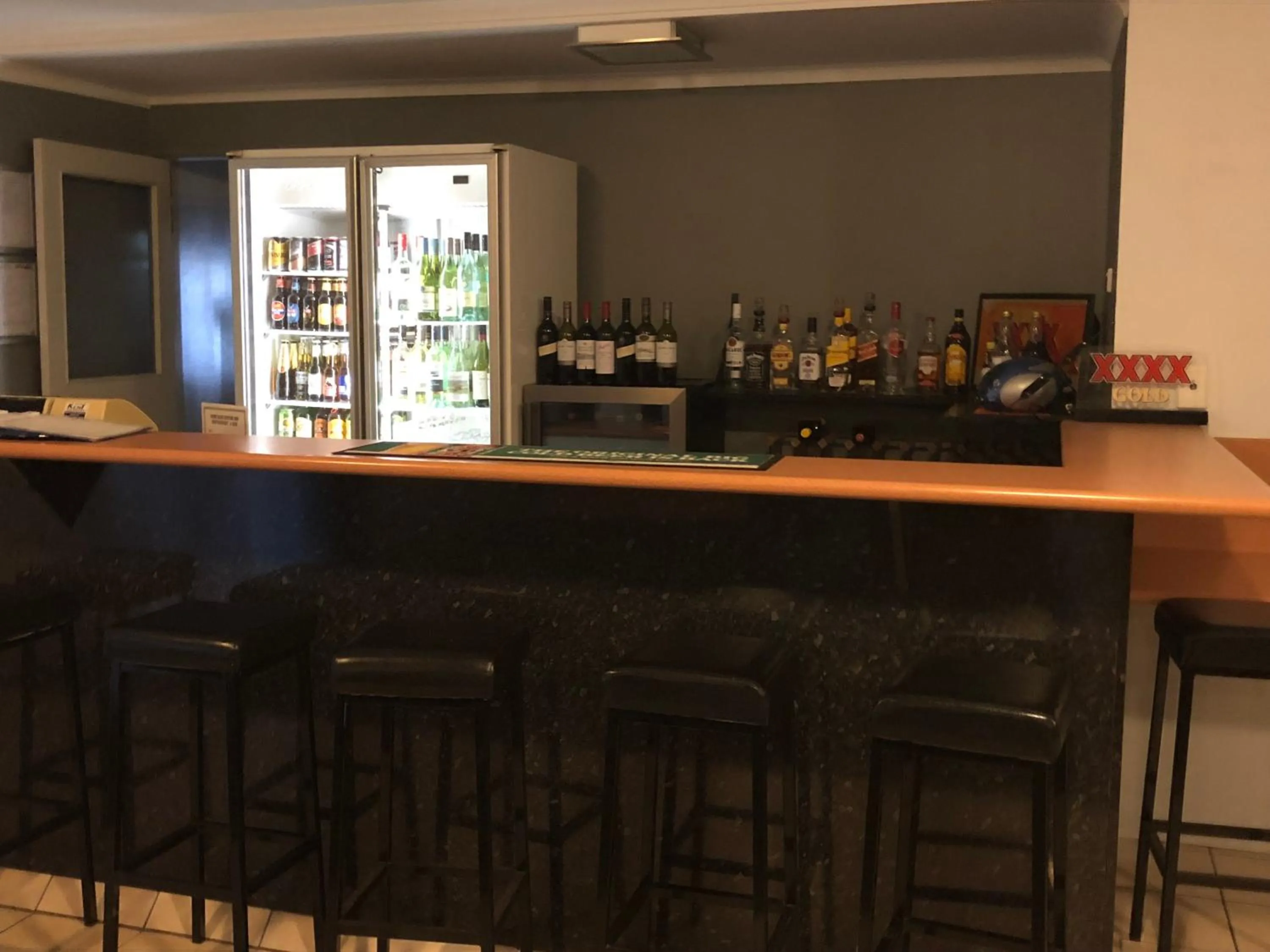 Lounge or bar in True Blue Motor Inn