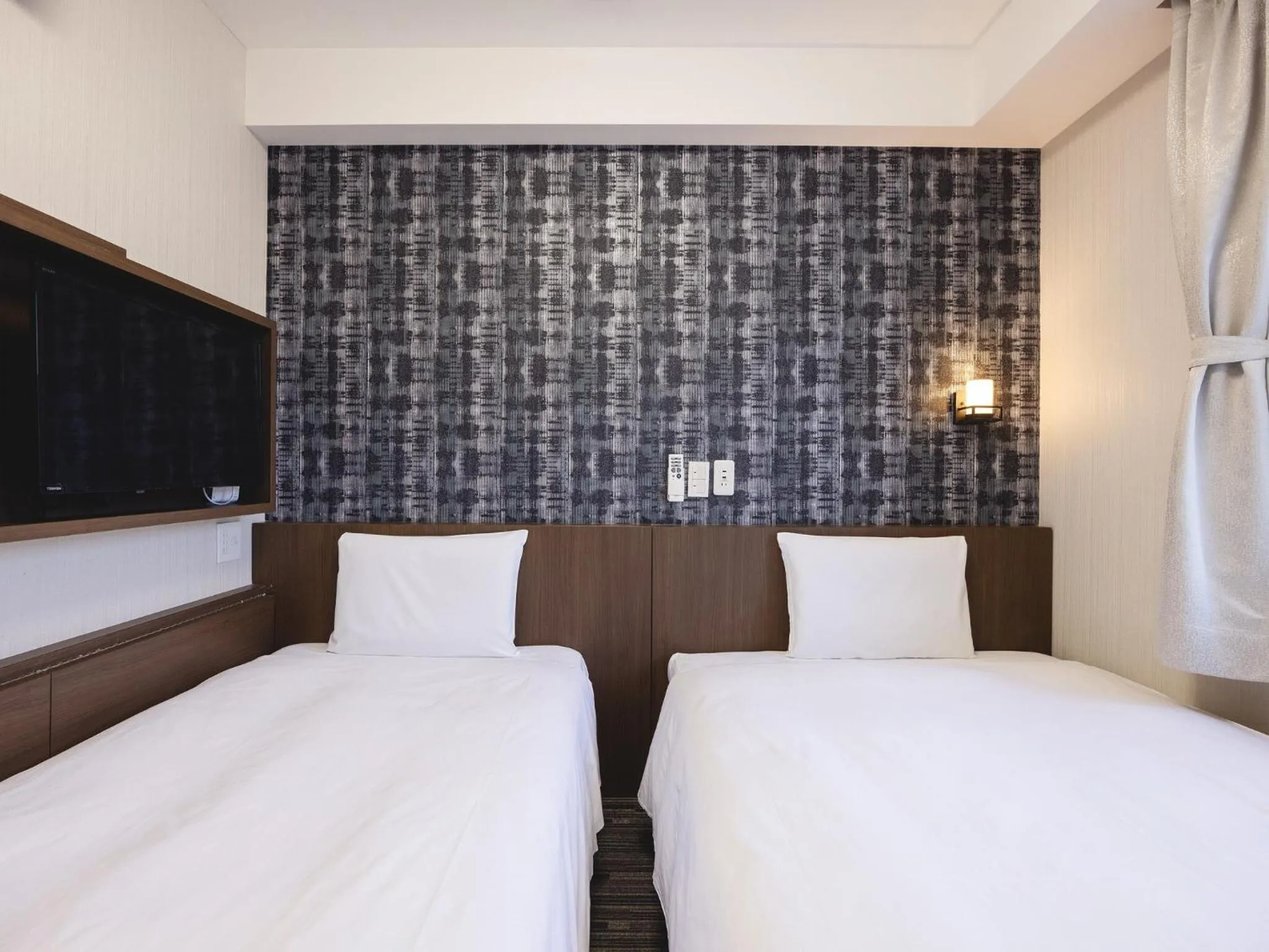 Photo of the whole room, Bed in KOKO HOTEL Himeji Castle - formerly Hotel Wing International Himeji