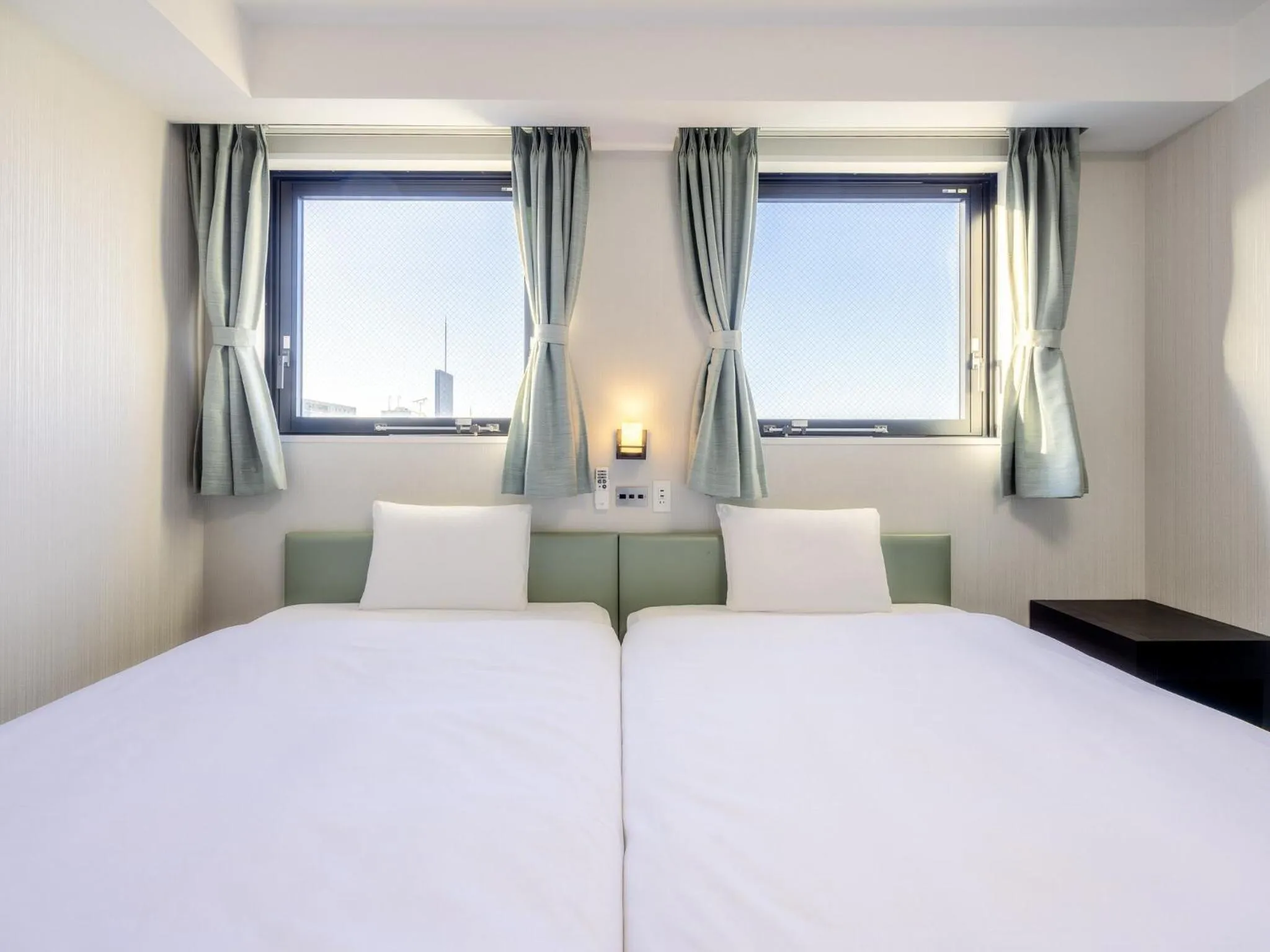 Photo of the whole room, Bed in KOKO HOTEL Himeji Castle - formerly Hotel Wing International Himeji