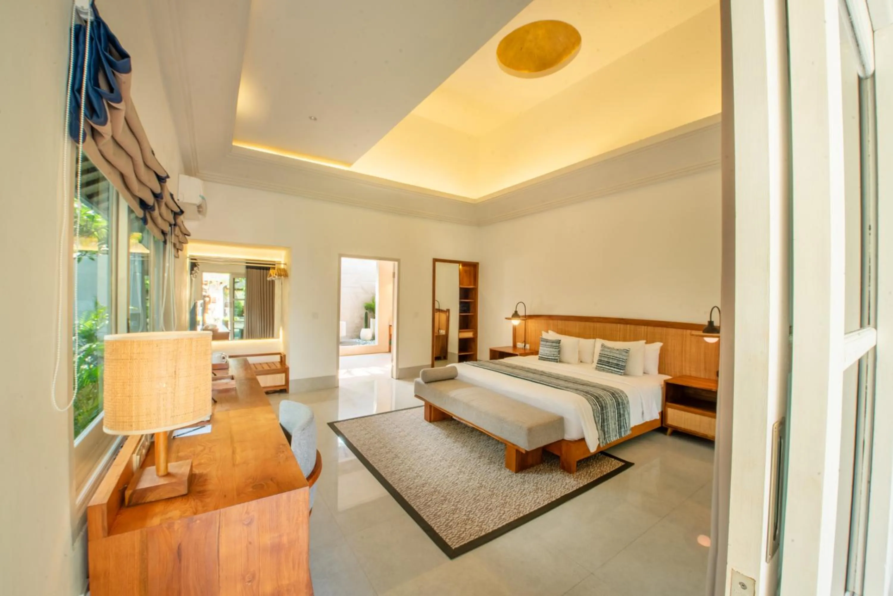 Bed in Villa Almarik Resort