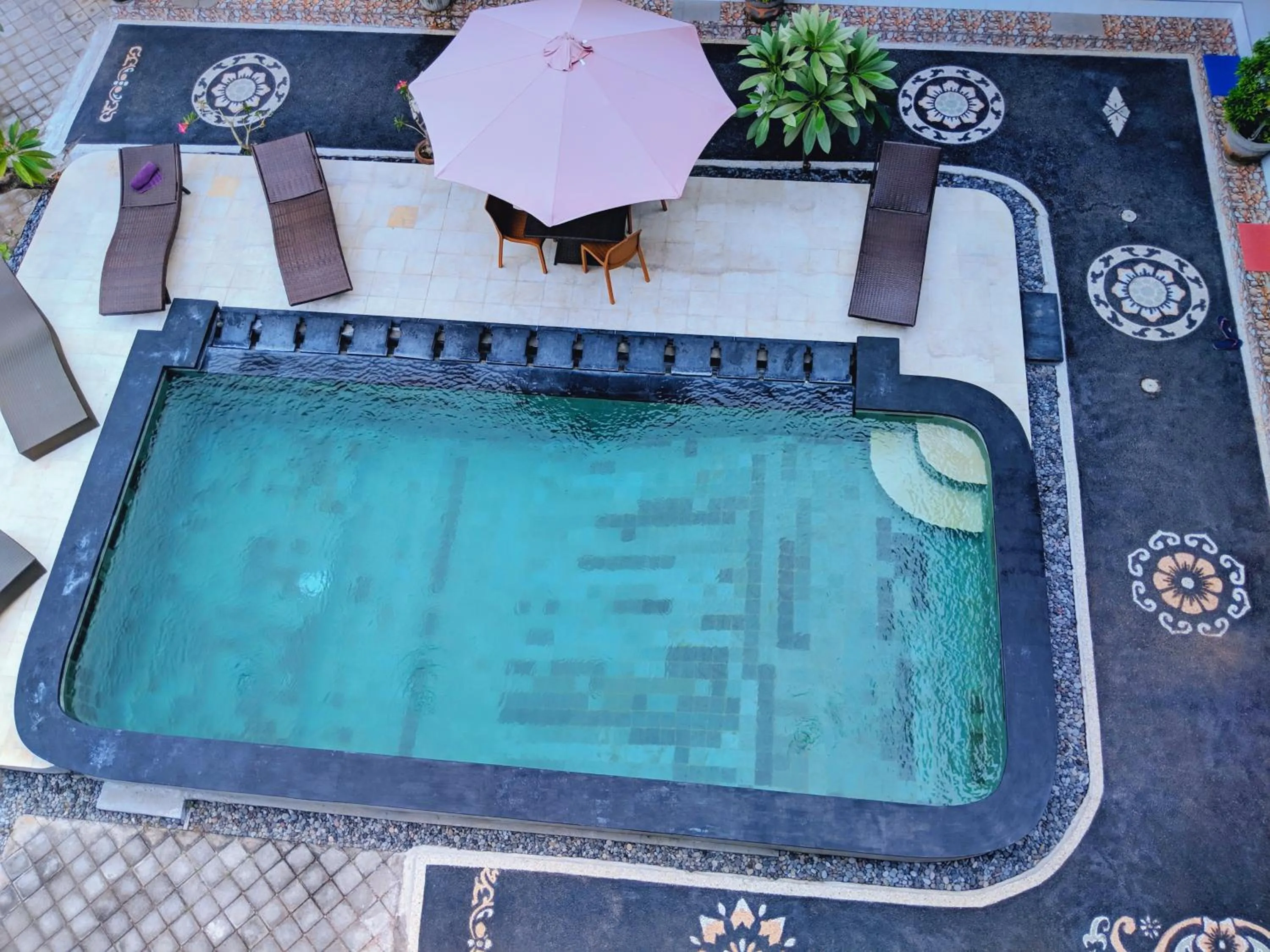 Pool view in Serangan Inn Mimba