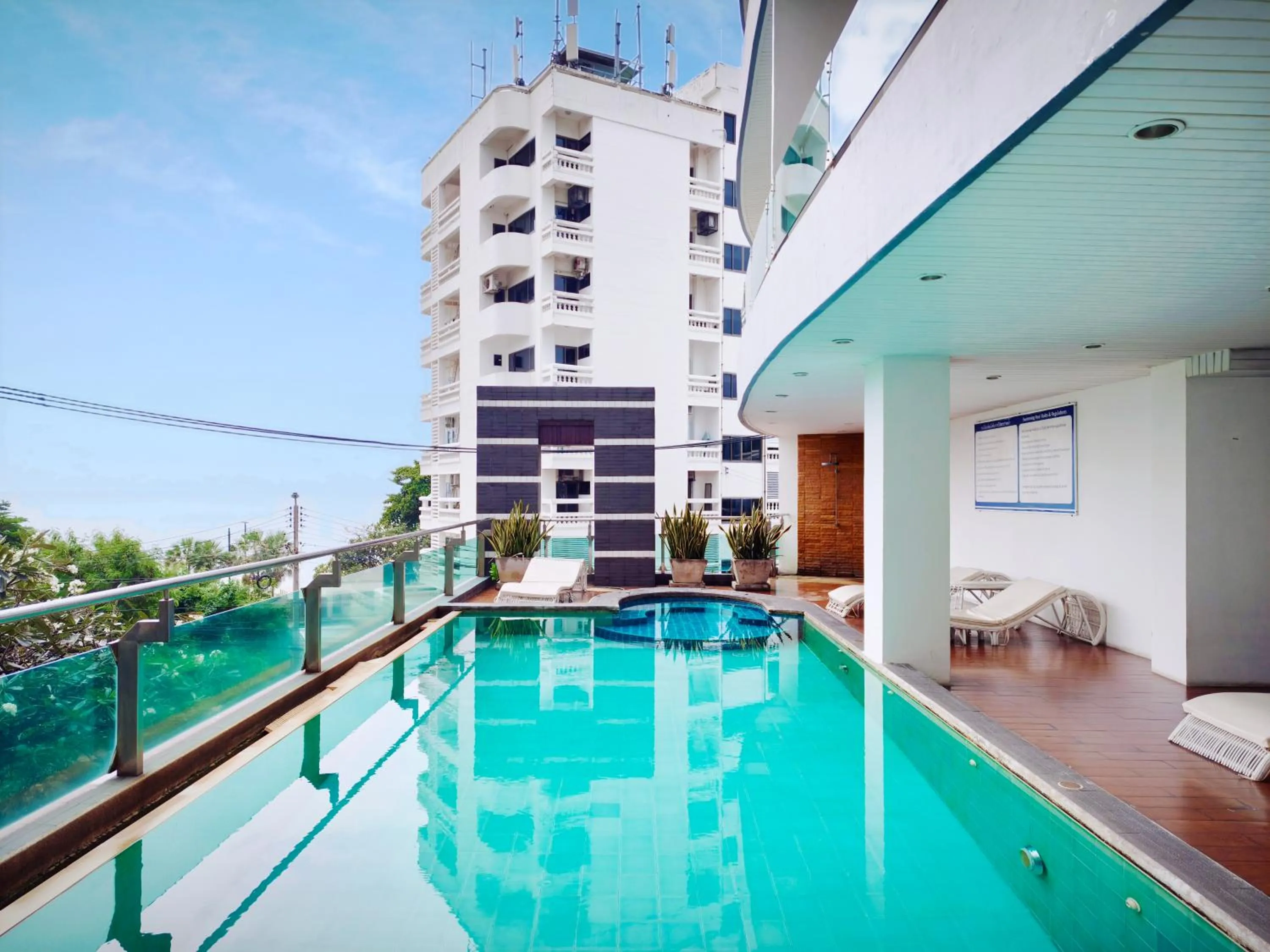 Pool view in Royal Beach View