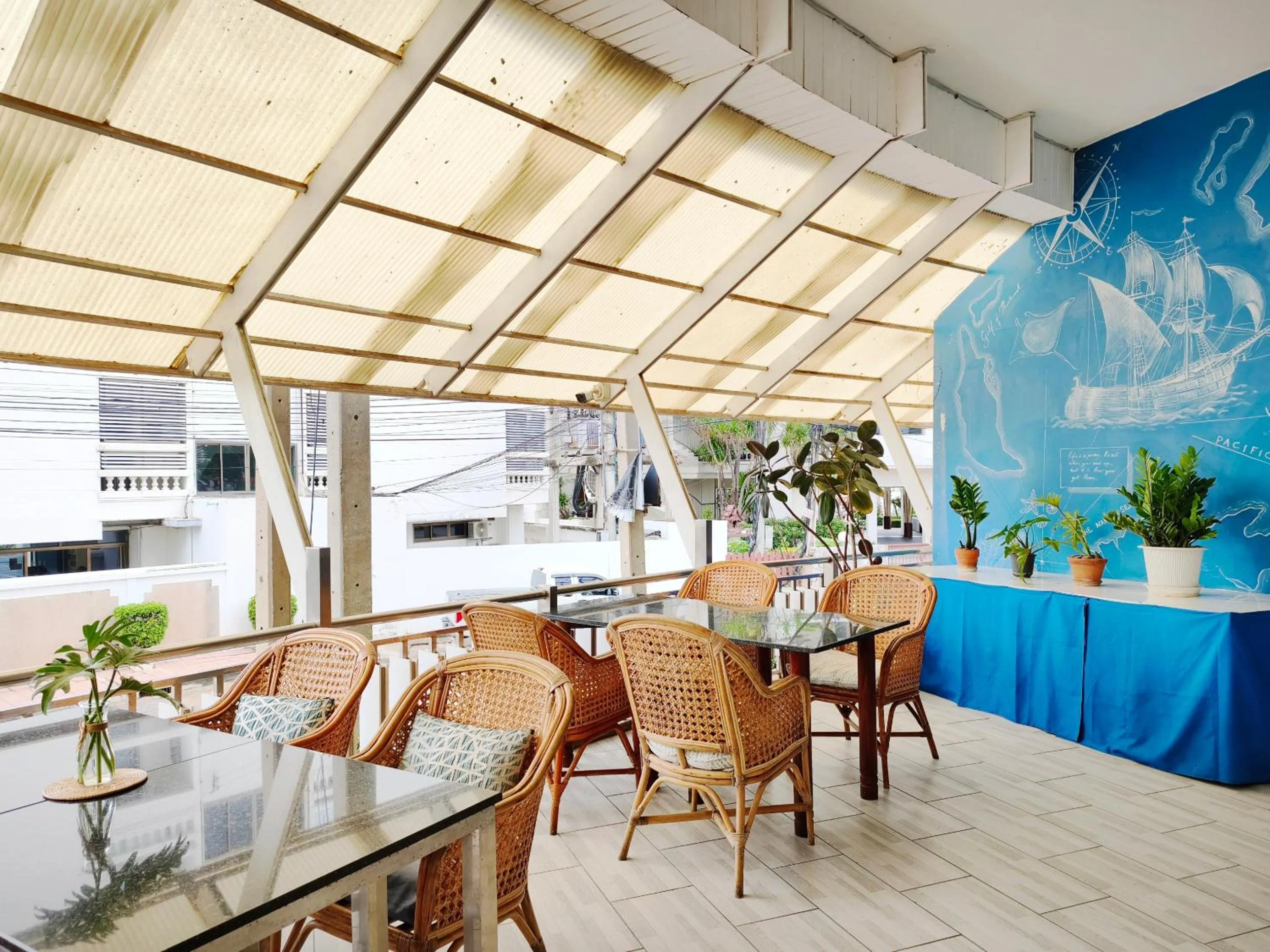 Seating area in Royal Beach View